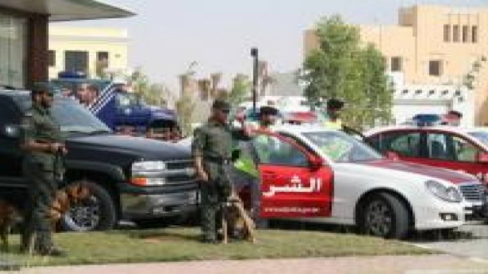 اعتقال 13 مروجا للمخدرات بالإمارات