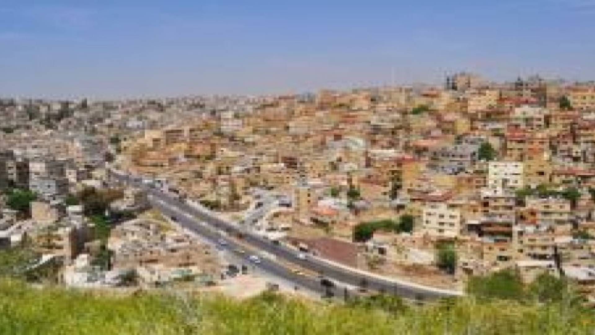 جولة ميدانية للإطلاع على المشاكل البيئية في منطقة سويمة بالبحر الميت