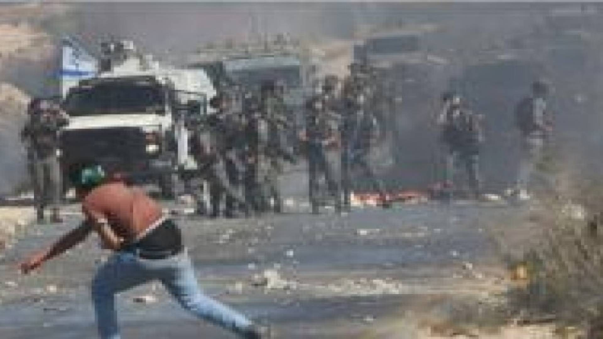 إصابة 3 بالرصاص والعشرات بالاختناق بمواجهات طولكرم