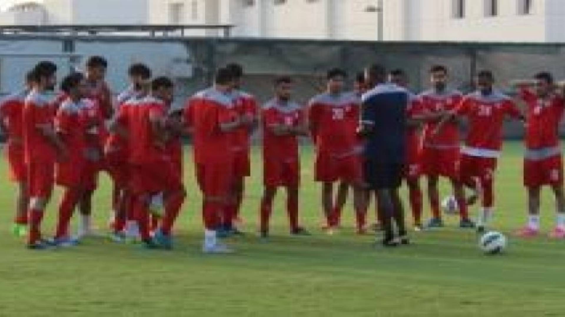 المنتخب الأولمبي لكرة القدم  يستهل تدريباته لنهائيات كأس آسيا