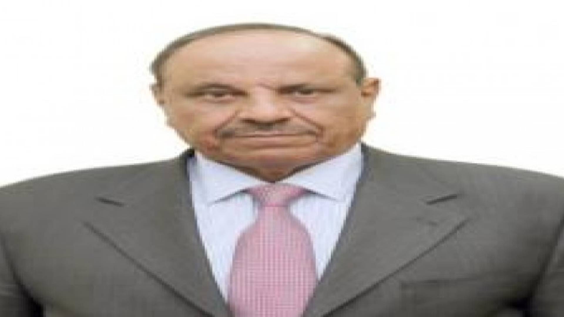 مندوب جلالة الملك يشارك في تشييع جثمان الملكاوي