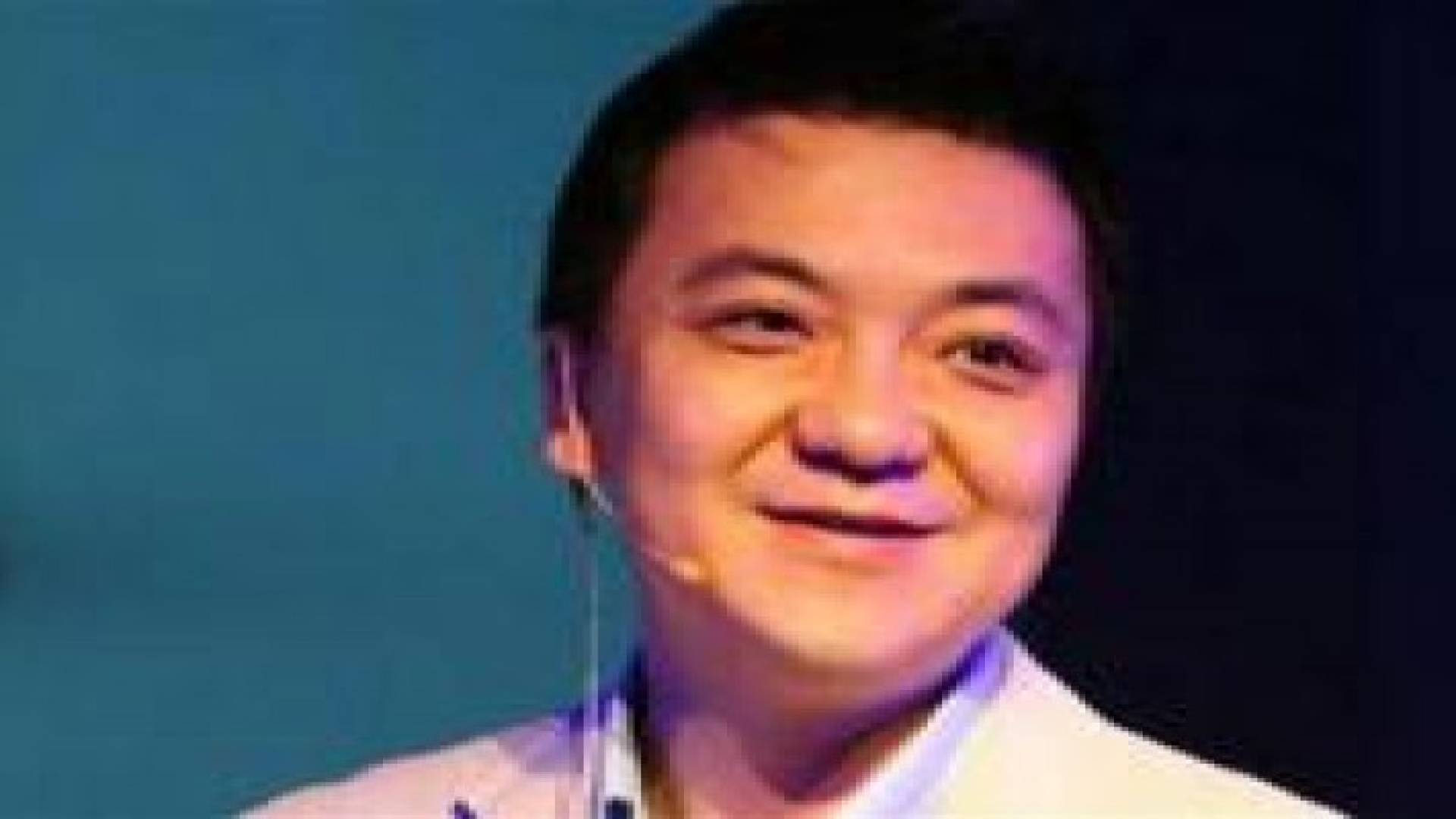 طرد معلق نام أثناء مباراة ريال مدريد