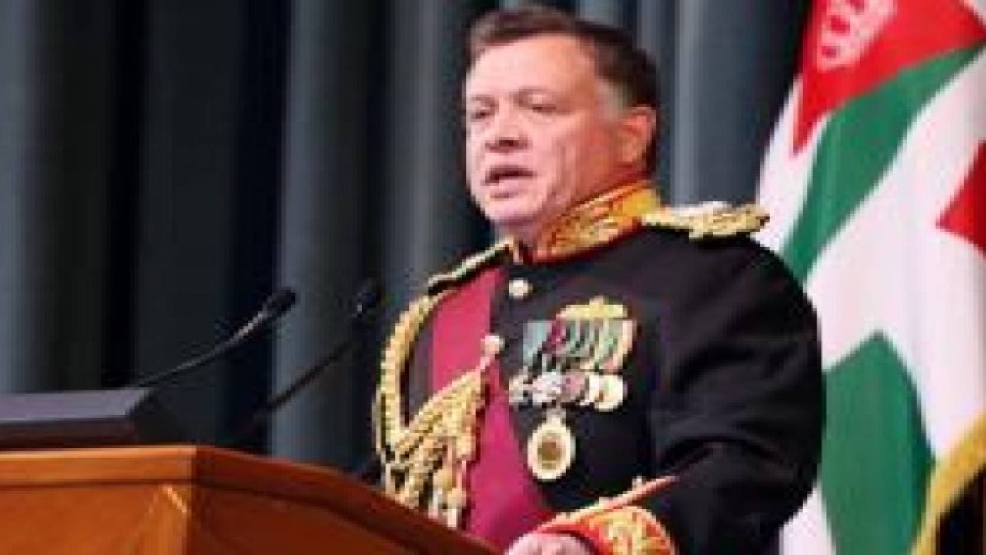 الملك يفتتح "عادية مجلس الأمة" الأحد