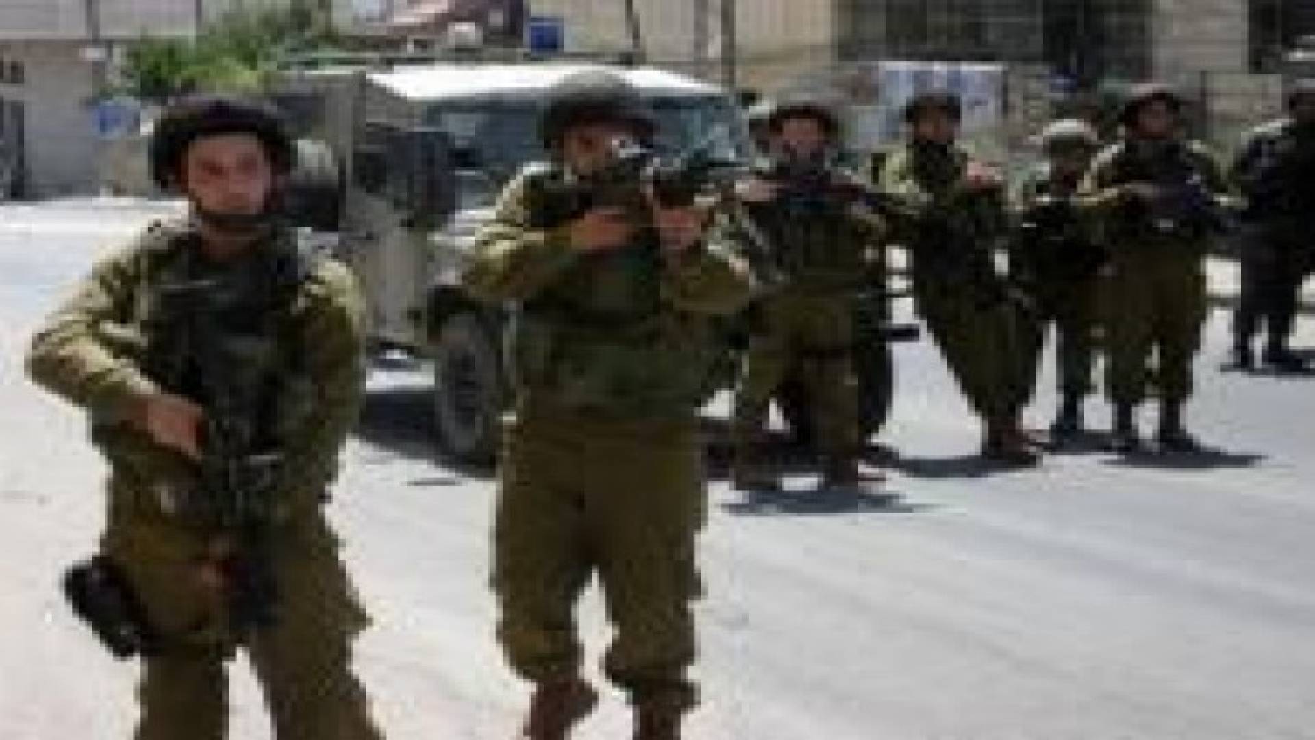 إصابة 6 شبان فلسطينيين برصاص الاحتلال واعتقال أحدهم شمال القدس