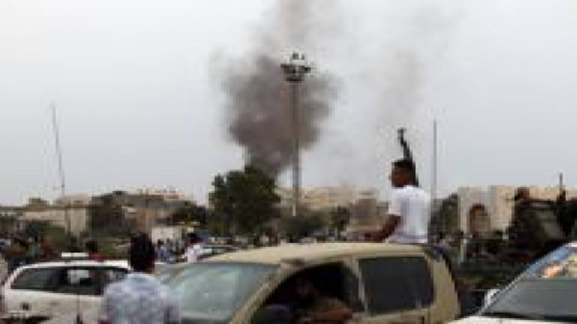 اشتباكات وتقدم للجيش الليبي ببنغازي