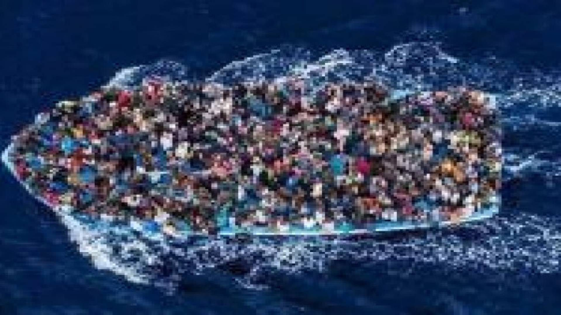 مصرع 14 مهاجرا بينهم 7 أطفال غرقا قبالة السواحل التركية