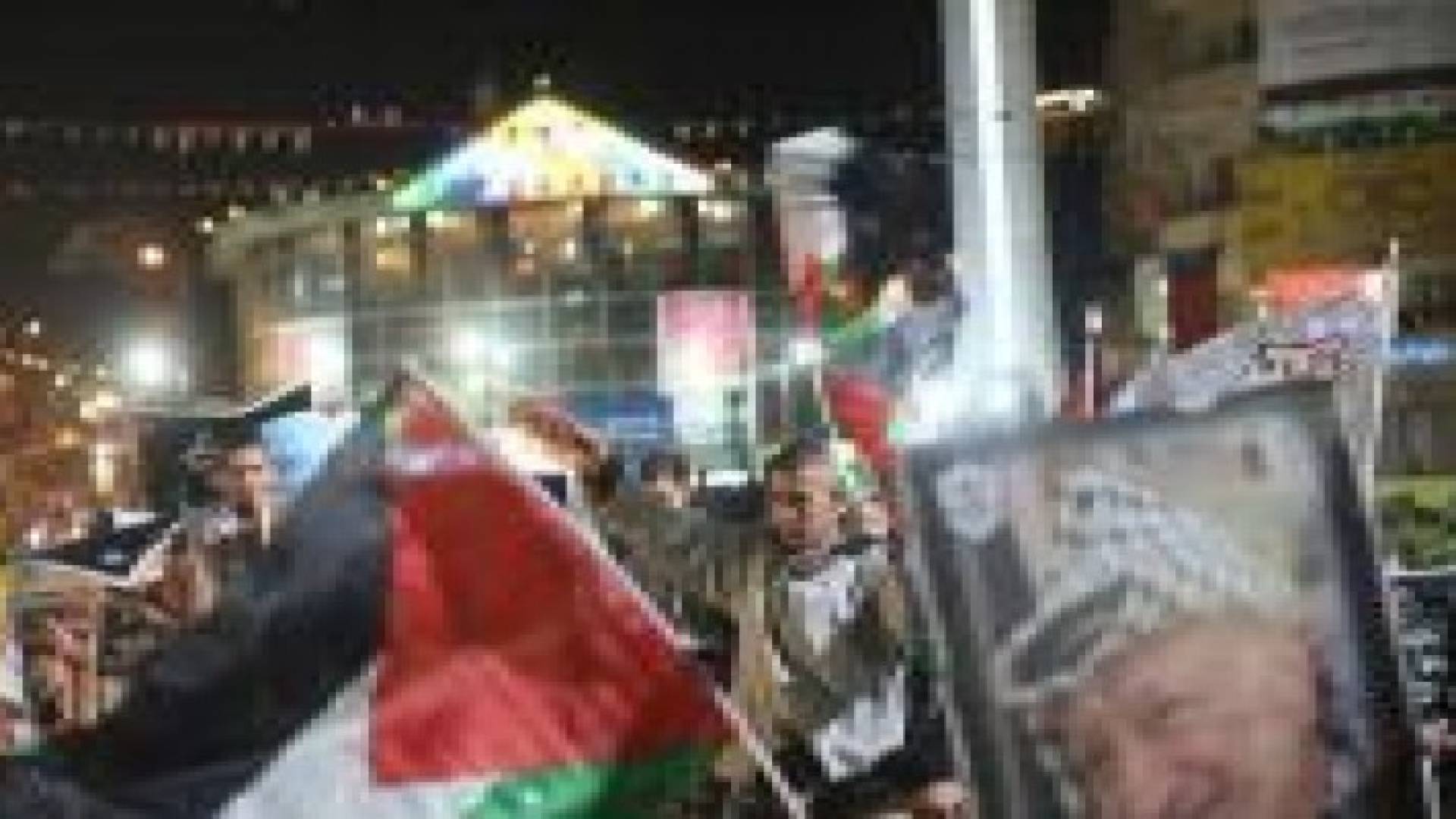 تظاهرة في غزة تطالب بالكشف عن قتلة الرئيس عرفات