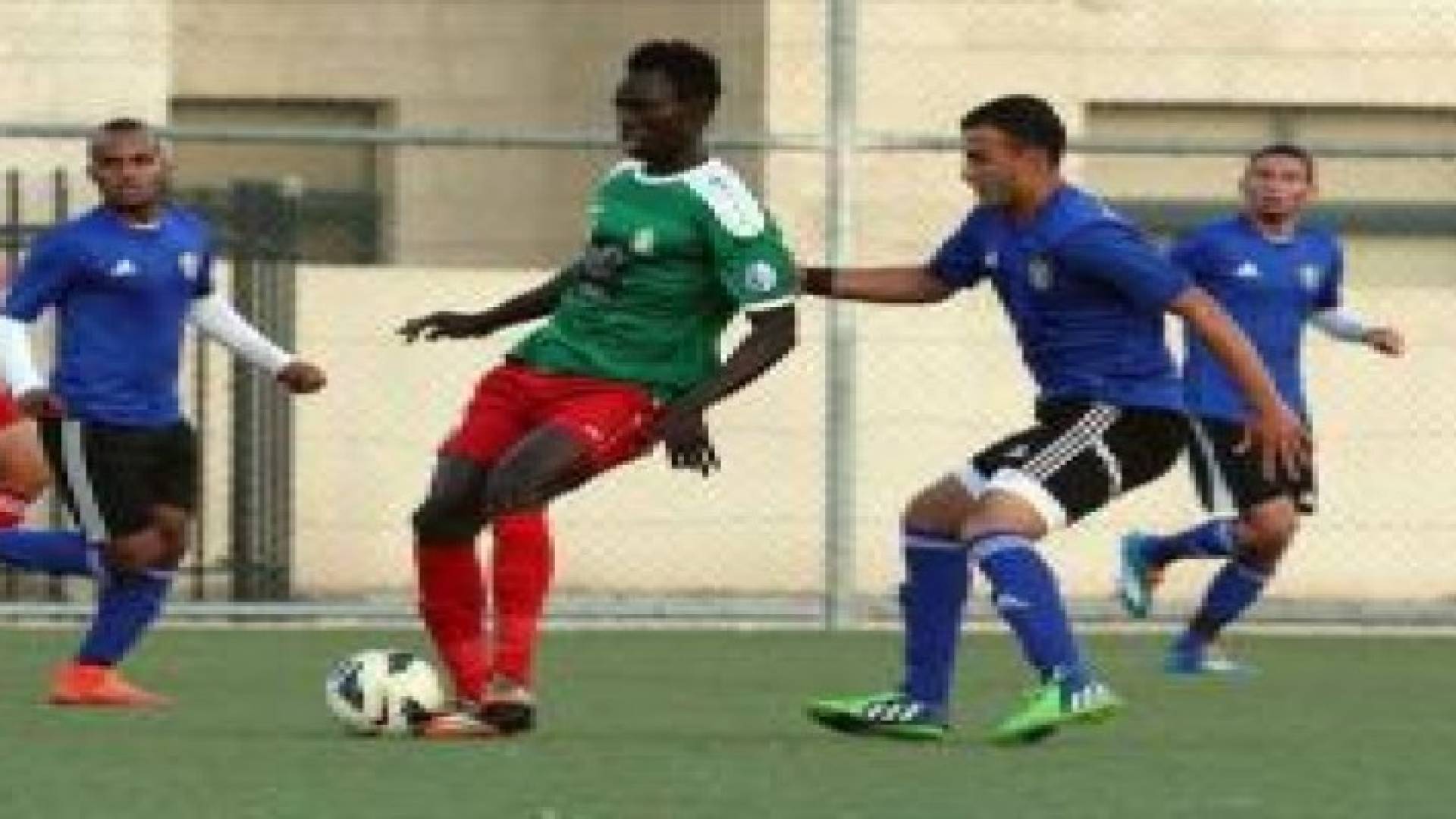 المنتخب الاولمبي يتعادل مع الوحدات ويواجه شباب الاردن غدا