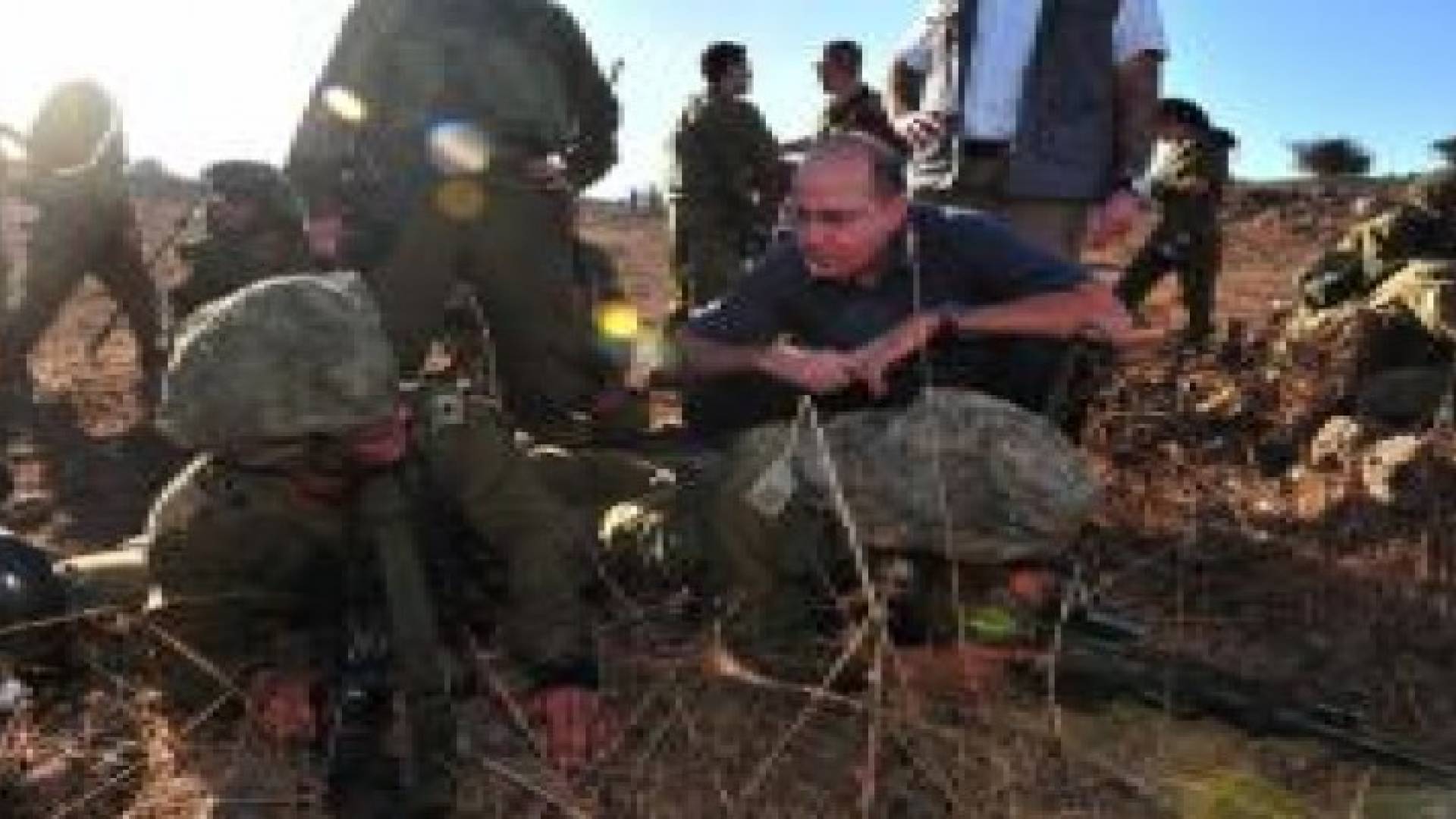 جيش الاحتلال  يعلن بدء إقامة  عائق أرضي على حدود غزة