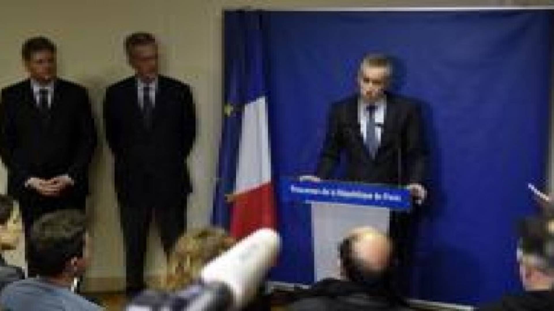 النائب العام الفرنسي يكشف تفاصيل هجمات باريس