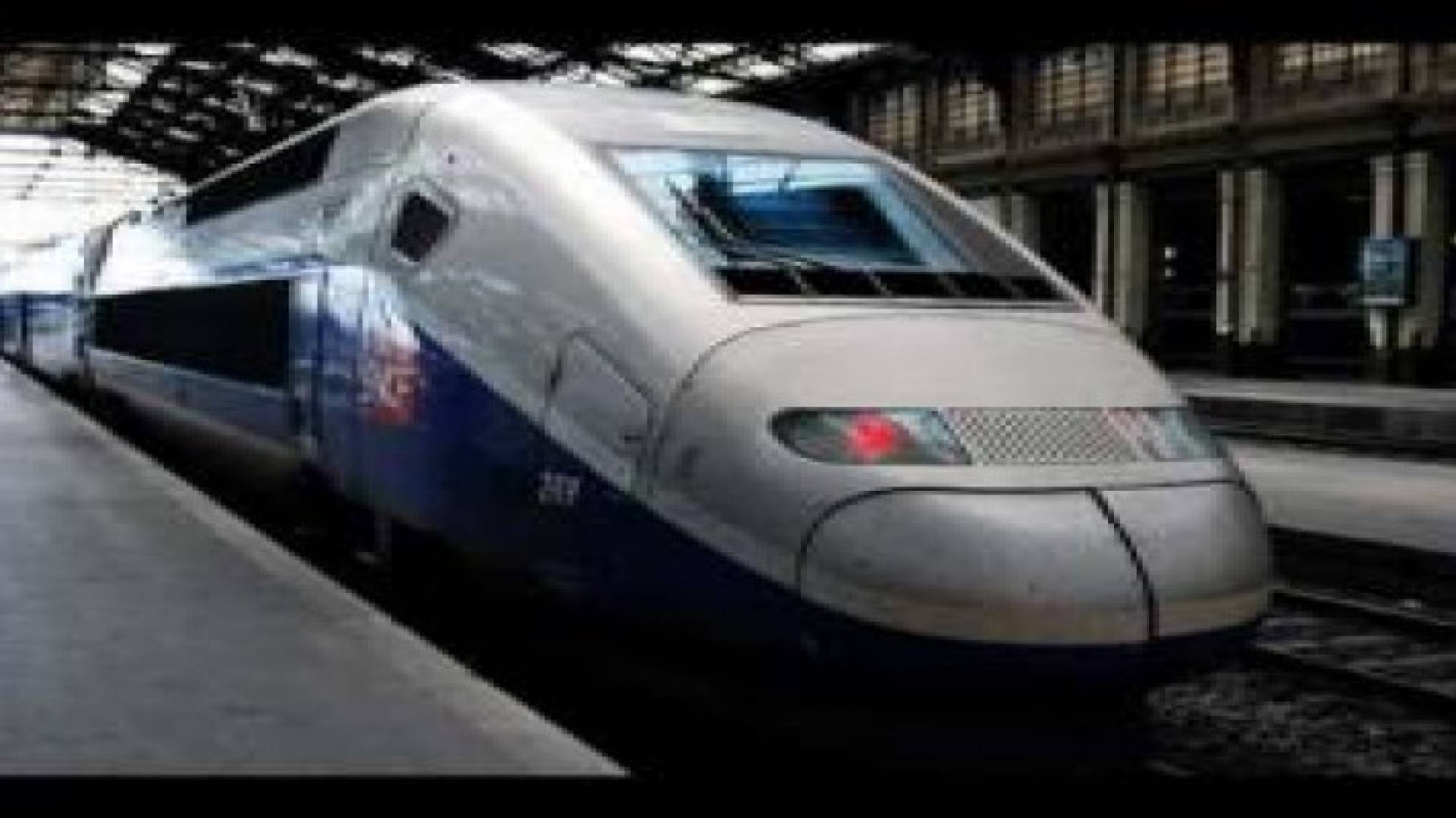 الشرطة الفرنسية تغلق احدى محطات قطار الأنفاق وسط باريس