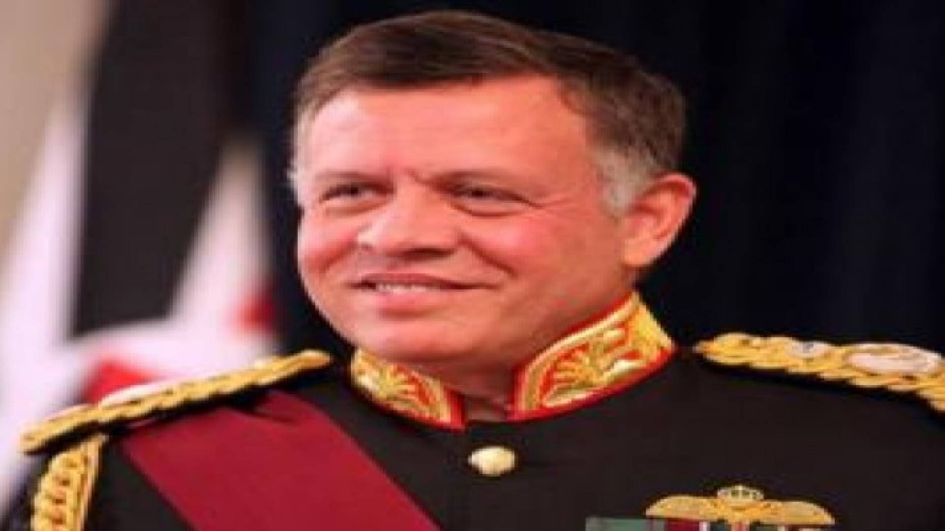 الملك : نحن على اعتاب محطة جديدة