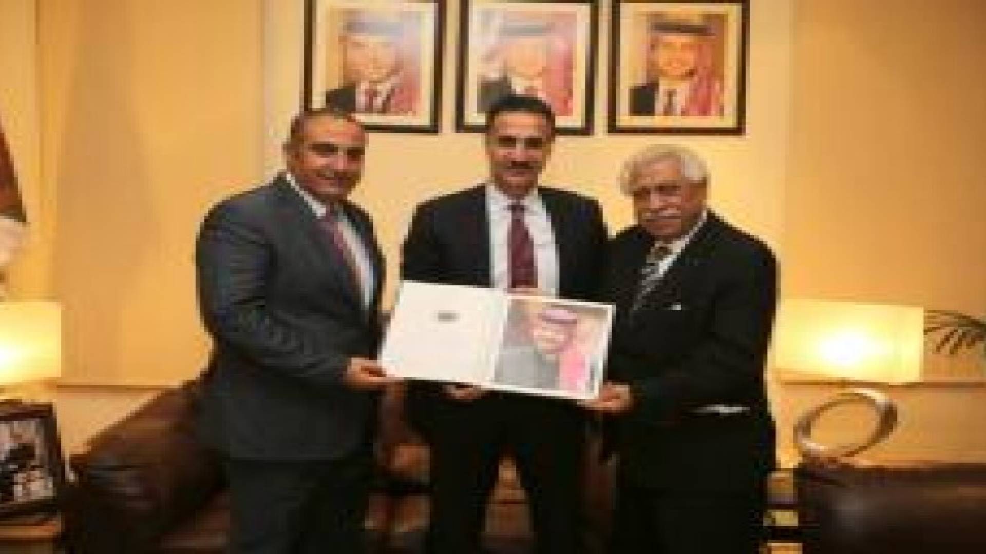 امين عمان يلتقي نائب عمدة بالتيمور و يبحث معه سبل تعزيز التعاون