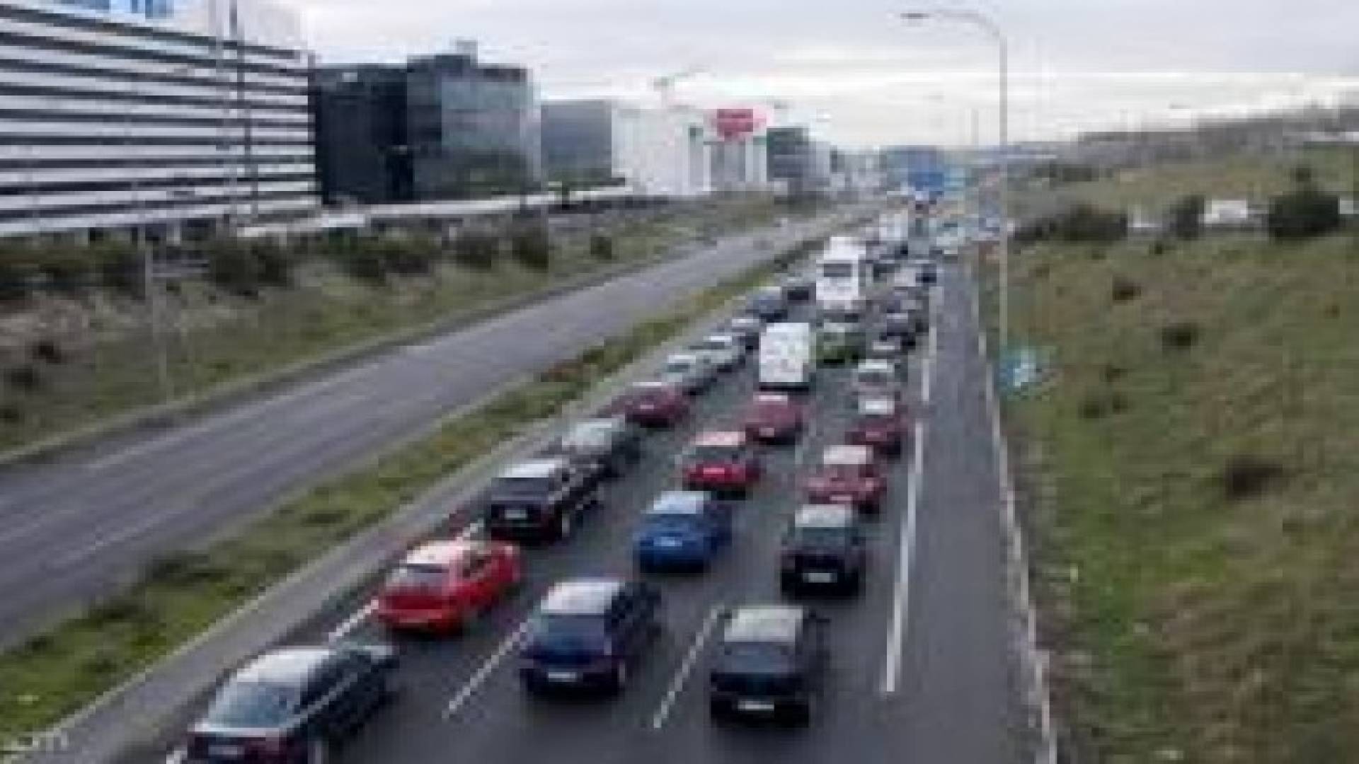 مدريد : قيود على السيارات لمكافحة التلوث