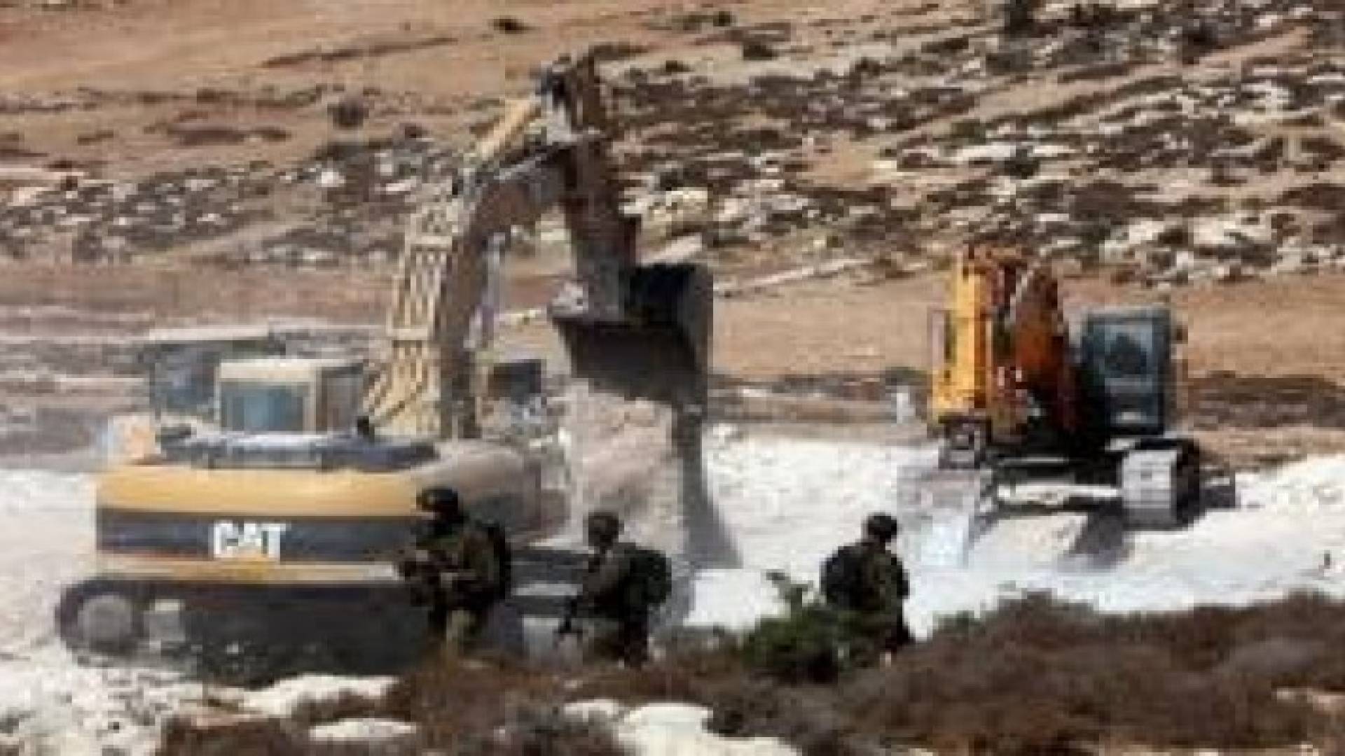 الاحتلال الاسرائيلي يخطر بهدم مساكن ومنشآت في الأغوار الوسطى