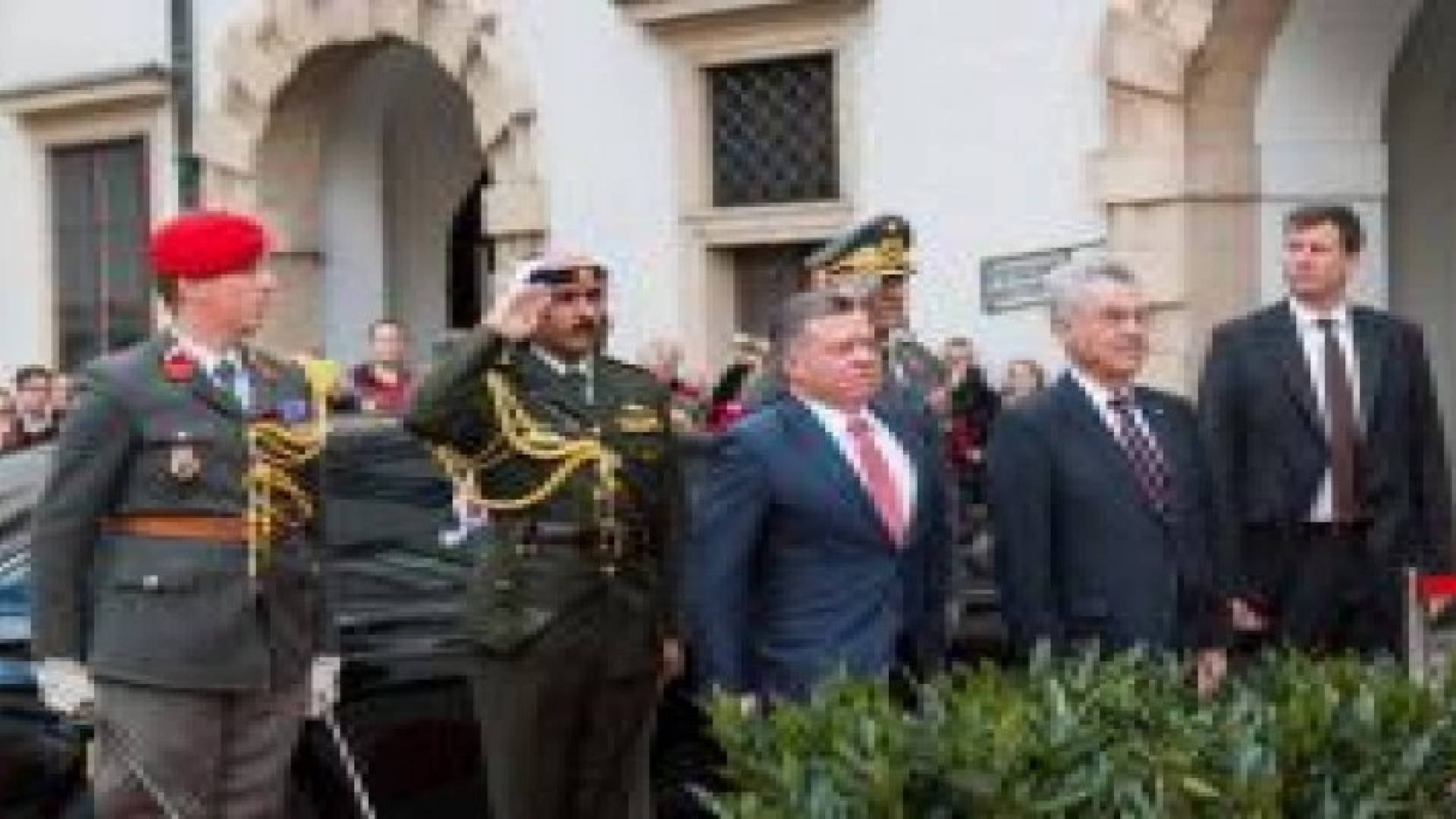 الملك يجري مباحثات مع الرئيس النمساوي