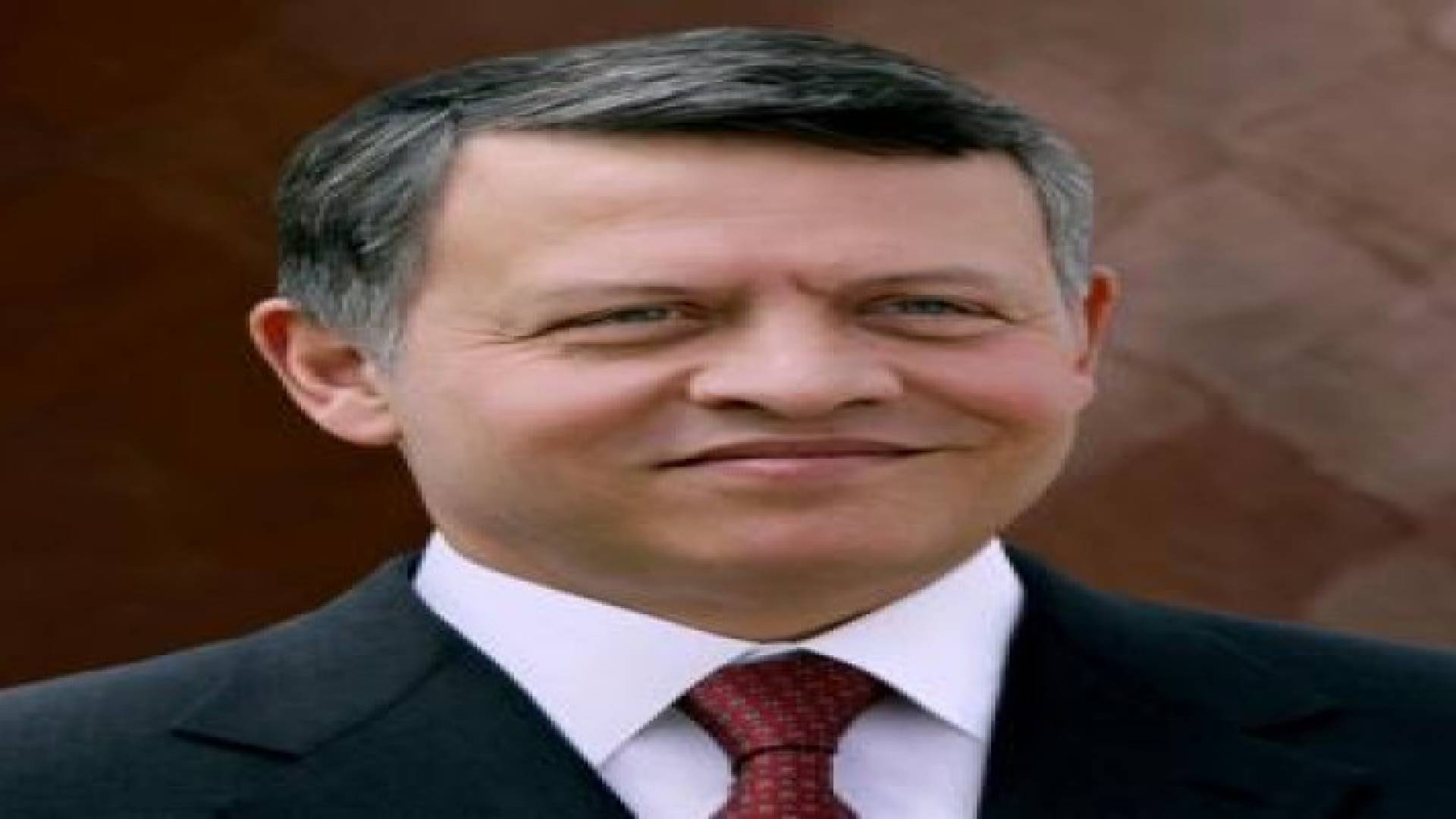 الملك يعزي بوفاة المستشار الألماني الأسبق شميت