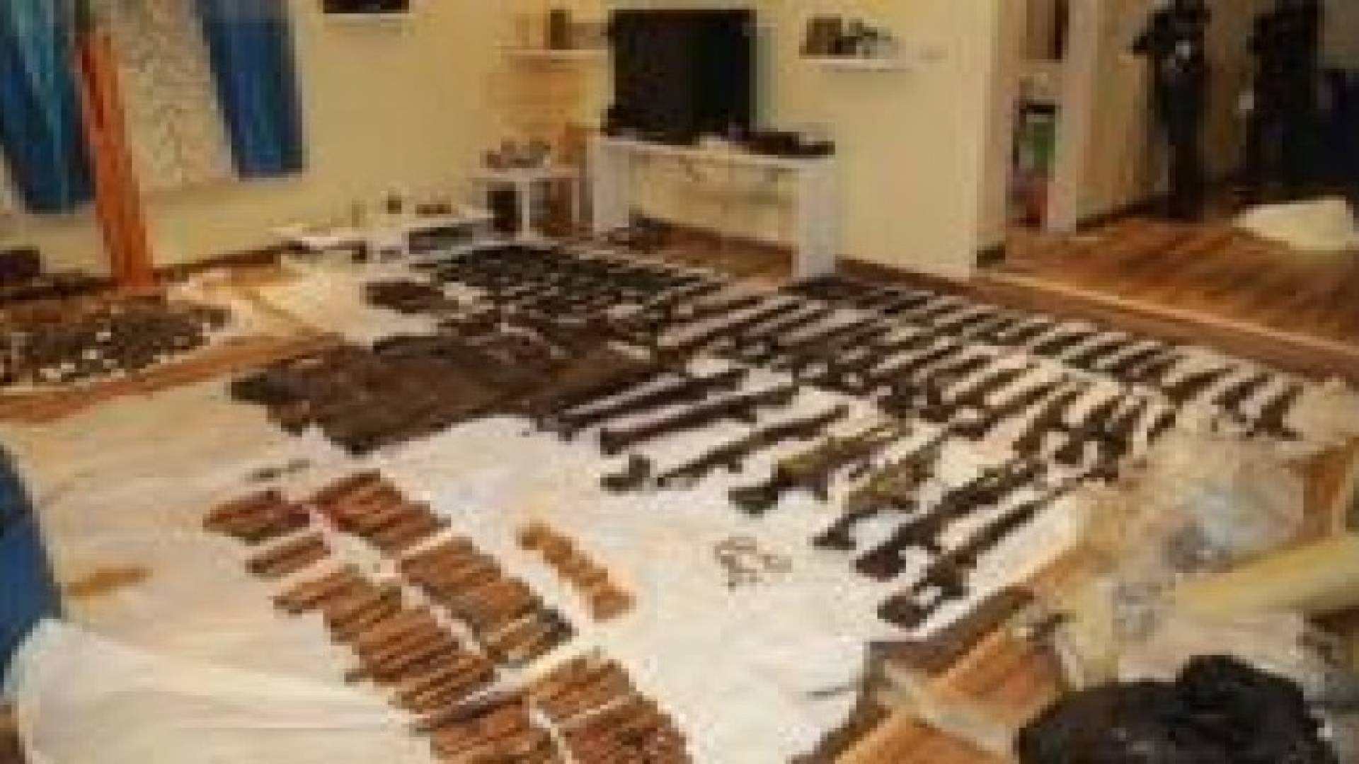 الكويت: تفكيك شبكة زودت داعش بصواريخ وأسلحة