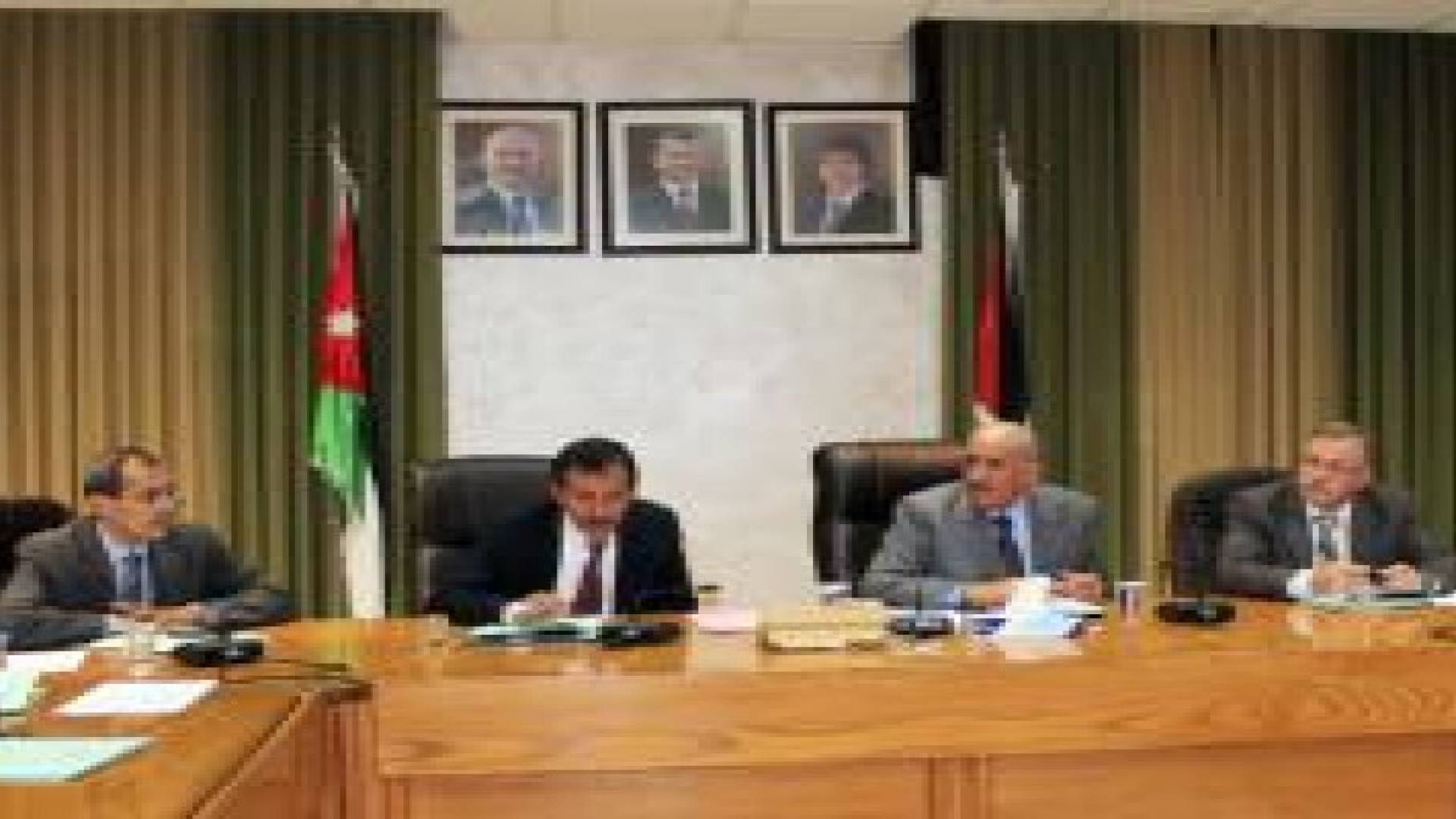 التربية والتعليم تقر برنامج الدورة الشتوية لامتحان الثانوية العامة