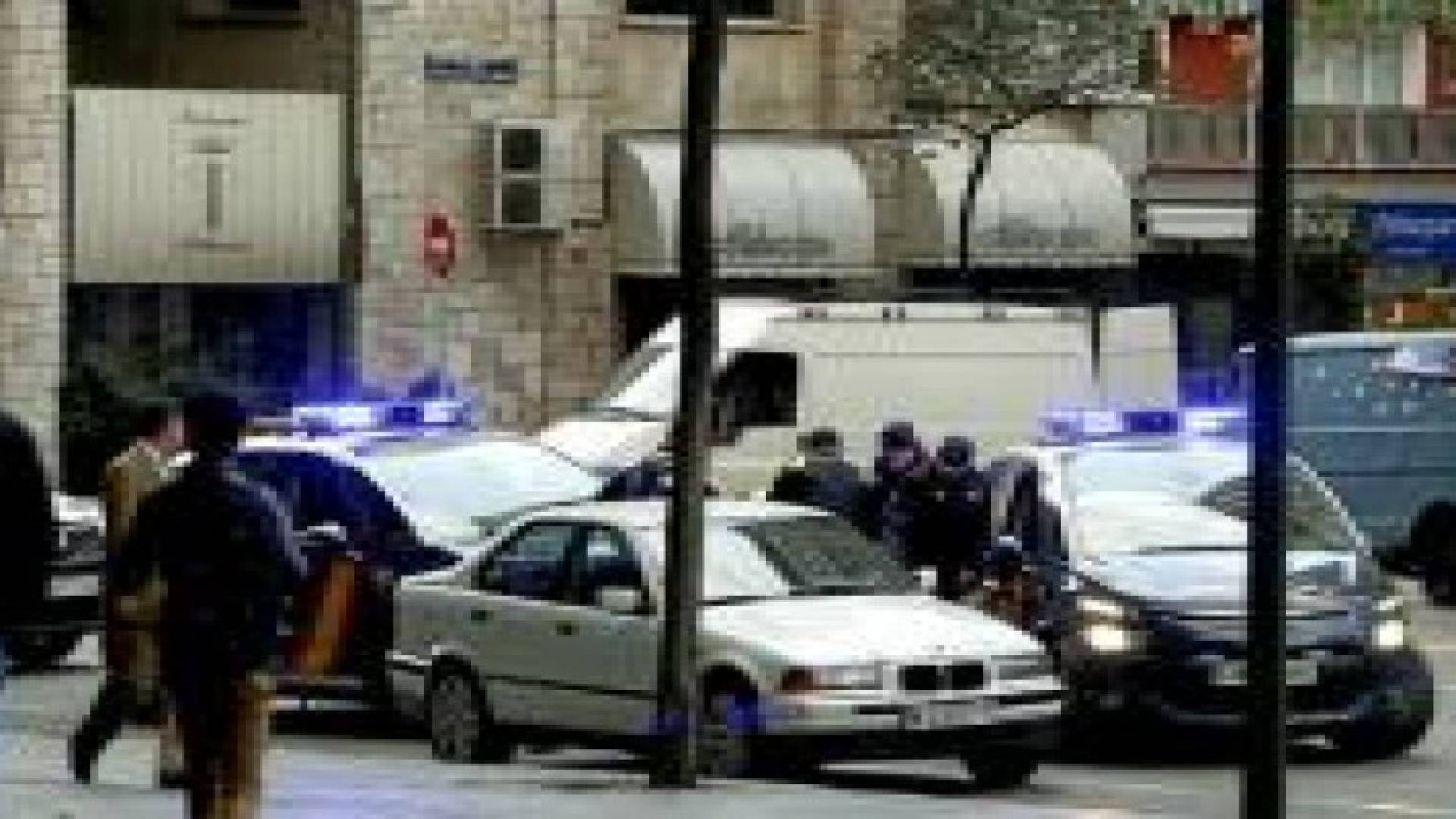 بالصور: إجراءات أمنية مشددة تسبق الكلاسيكو