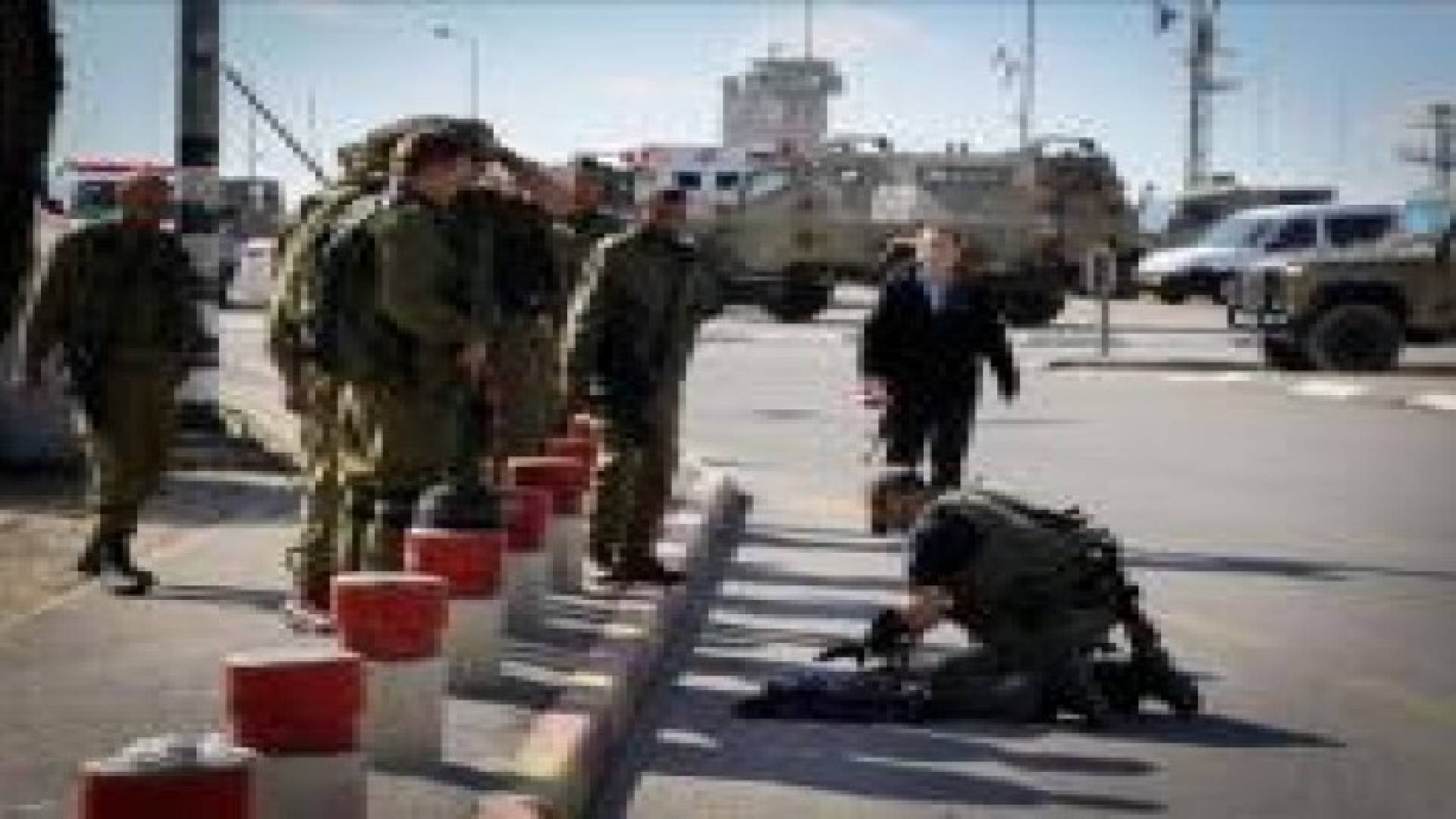 إصابة 5 مستوطنين بعملية طعن في "كريات غات"