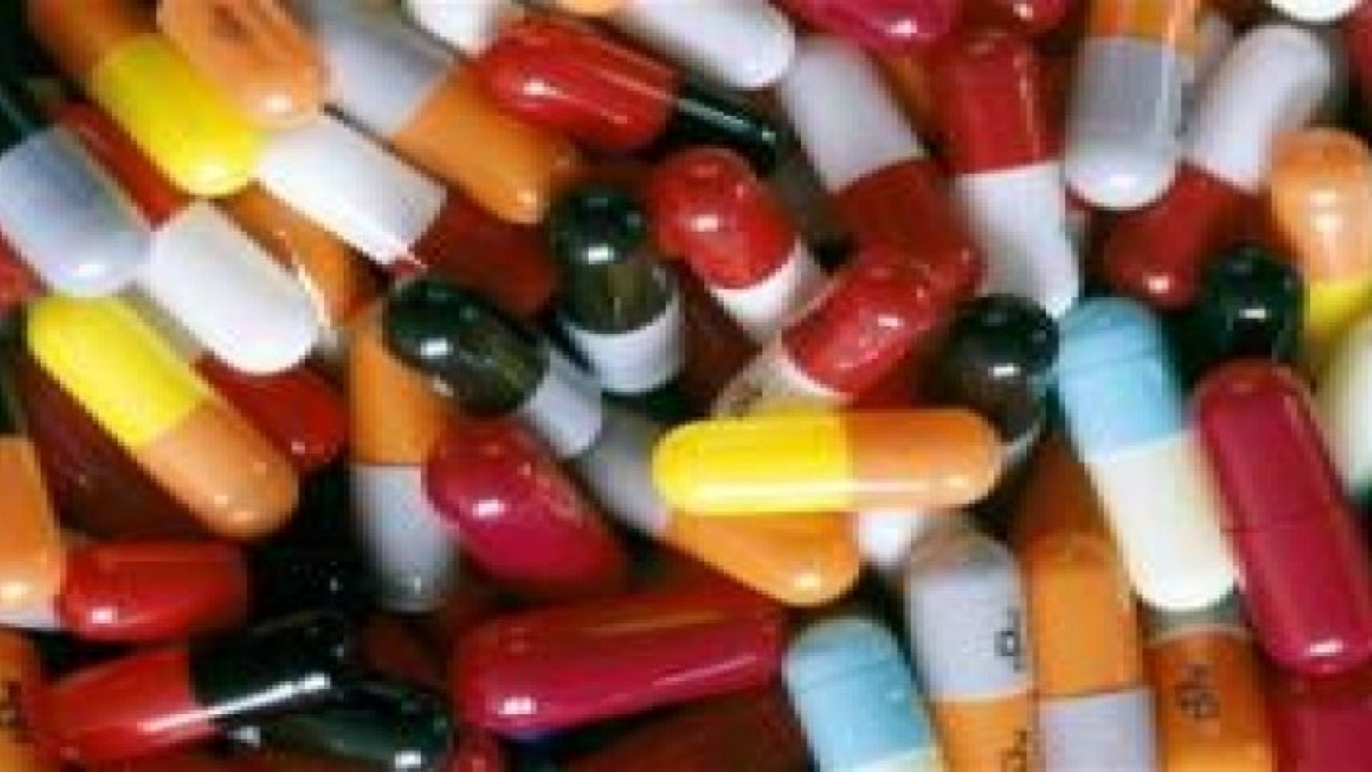 احذروا تعاطي المضادات الحيوية من دون وصفة طبية