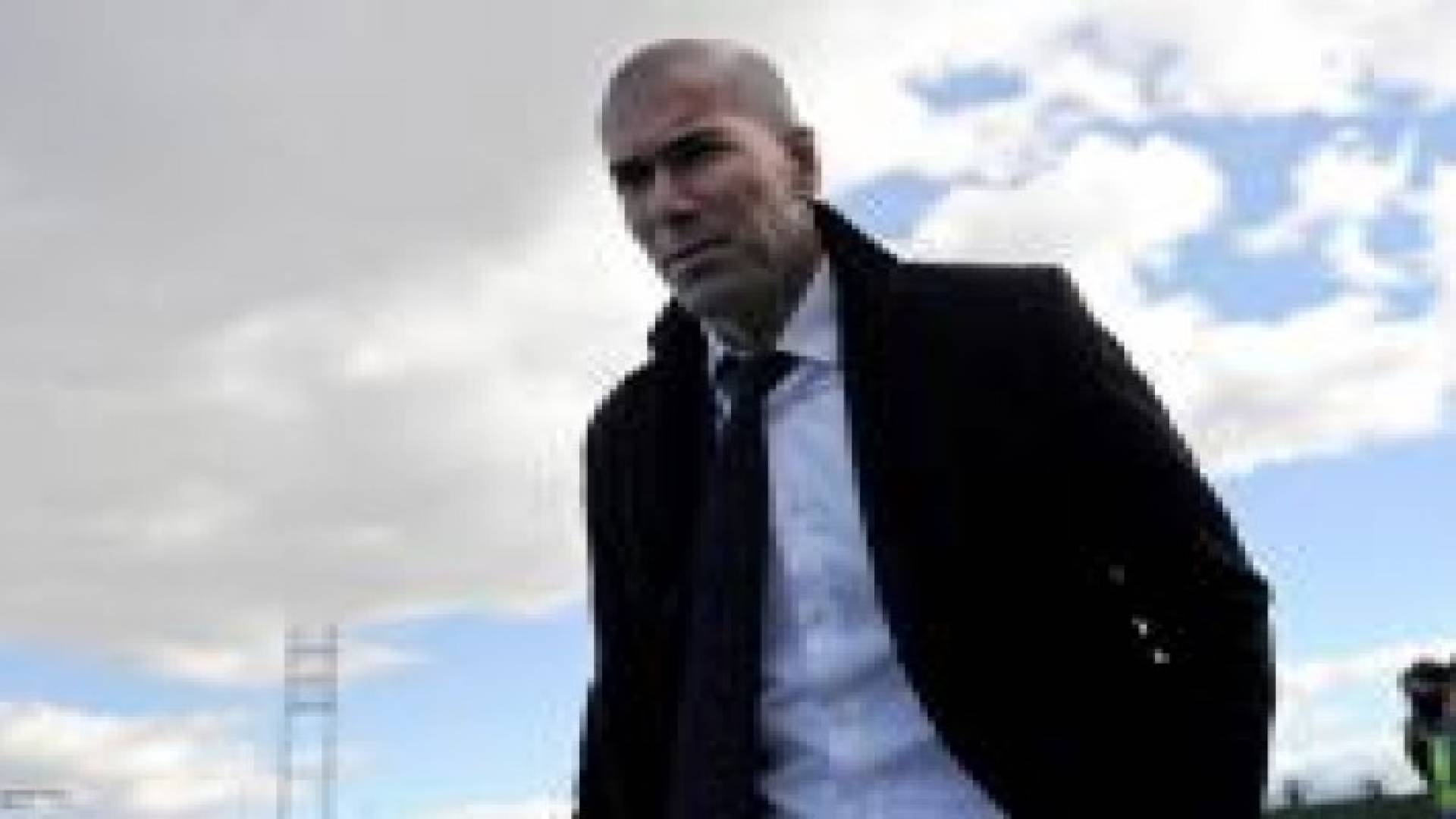 زيدان: لست جاهزا لتدريب ريال مدريد