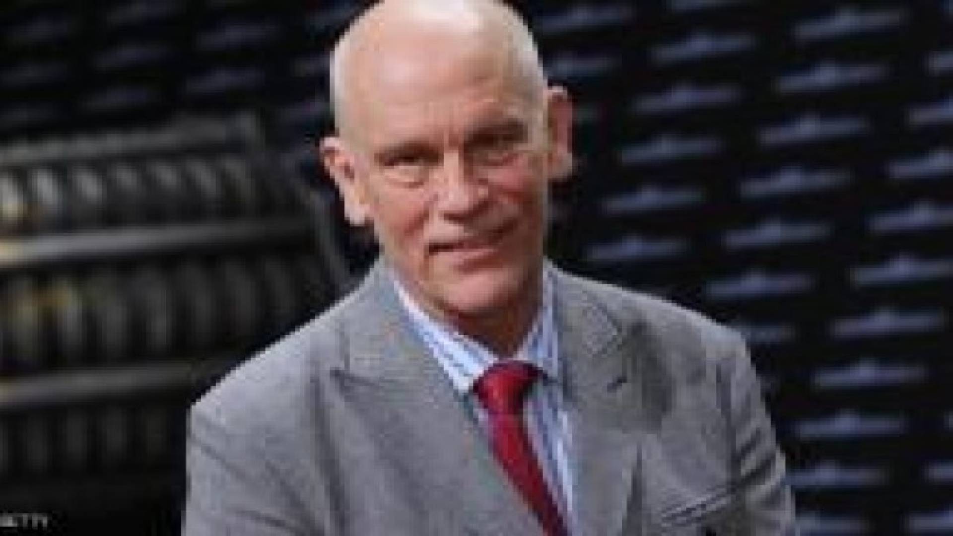 "مائة عام".. فيلم لن تراه أبدا