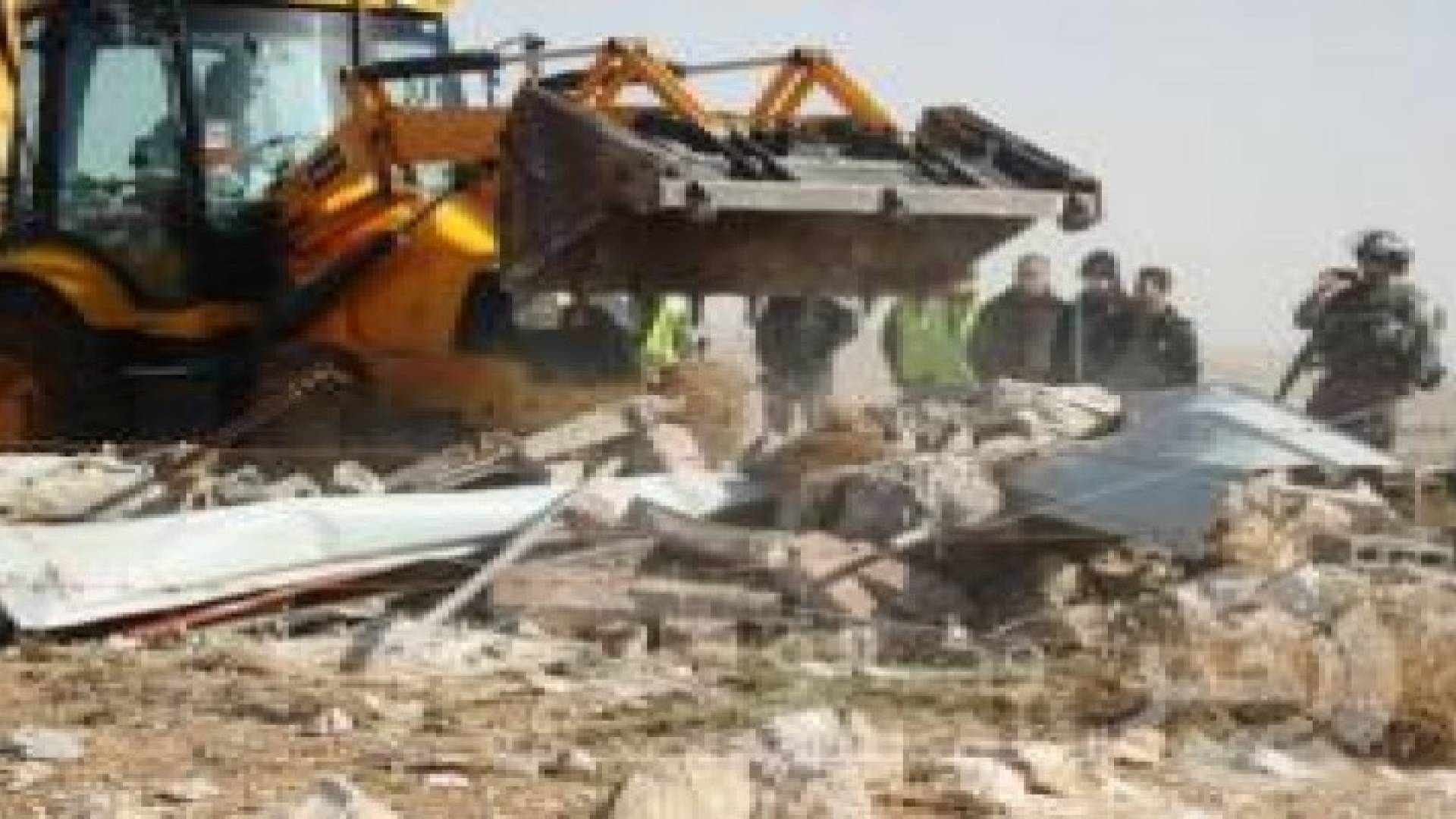 الاحتلال الاسرائيلي يهدم منشآت في الأغوار الشمالية