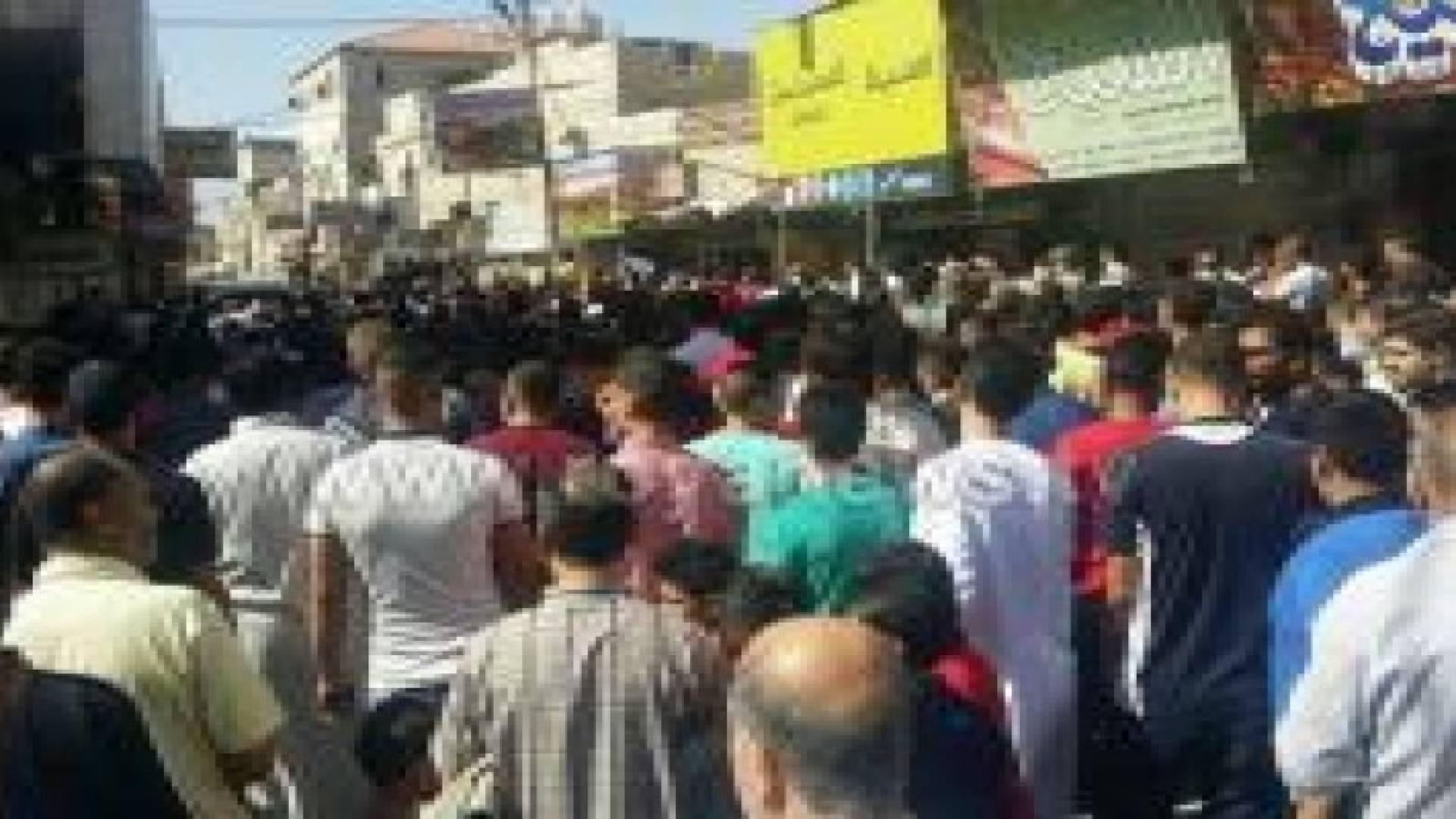 مسيرة في الزرقاء لنصرة الشعب الفلسطيني