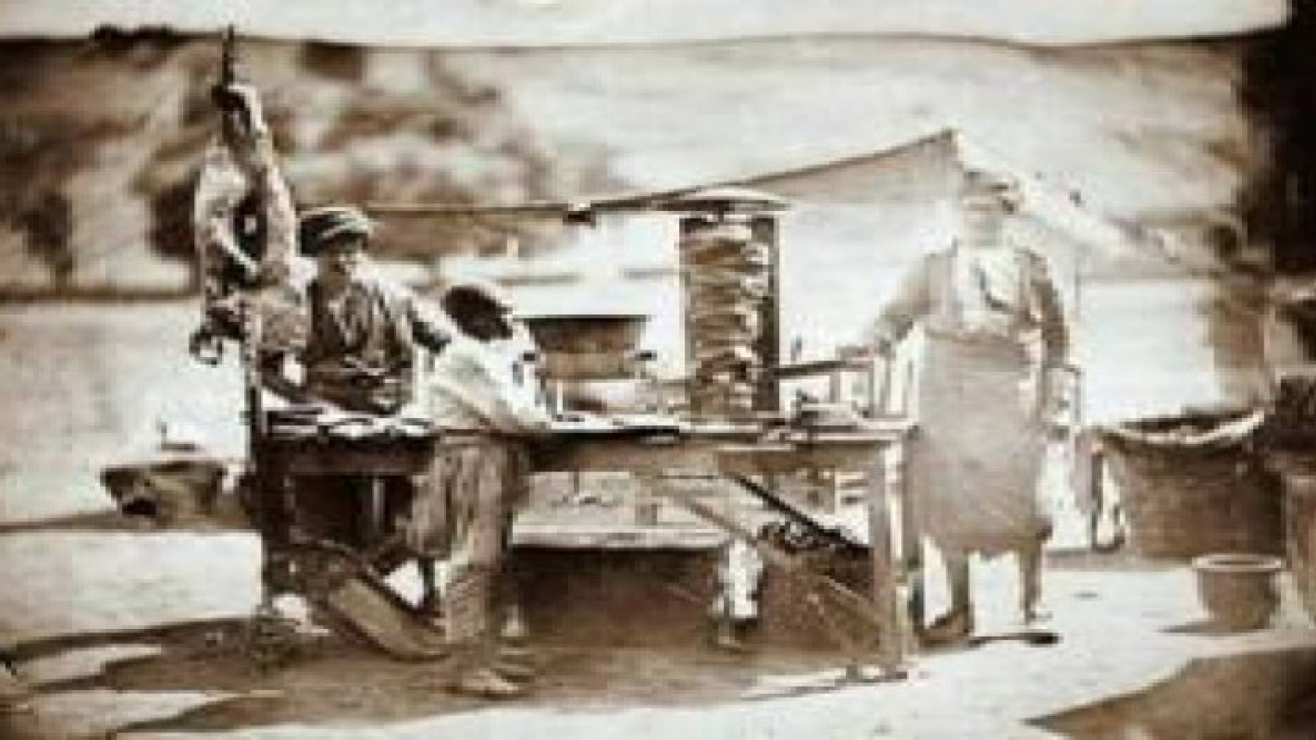 شاهد صورة مطعم شاورما في فلسطين عام 1890