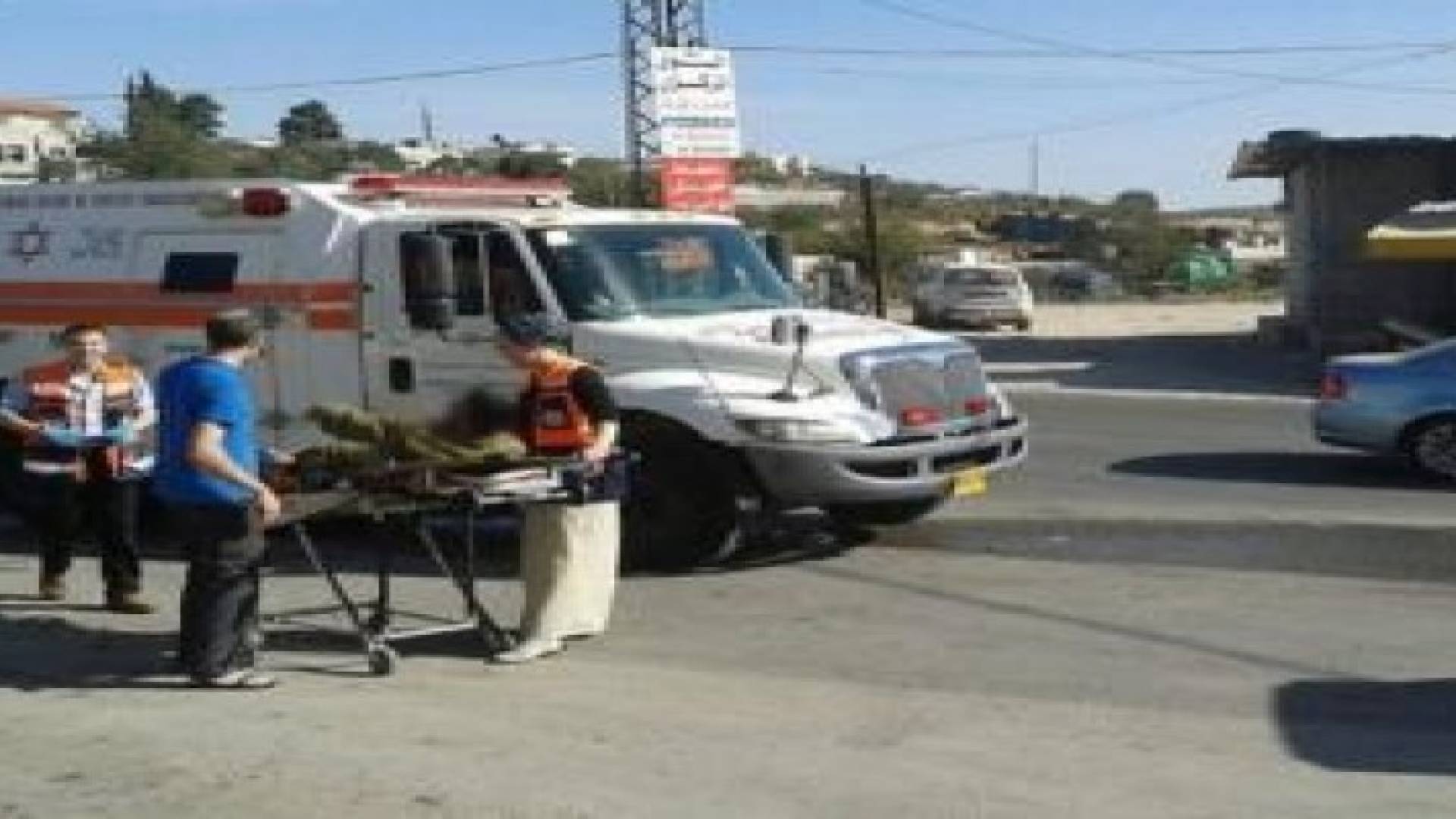 الاحتلال يعتقل سيدة بحجة محاولة طعن جنود قرب نابلس