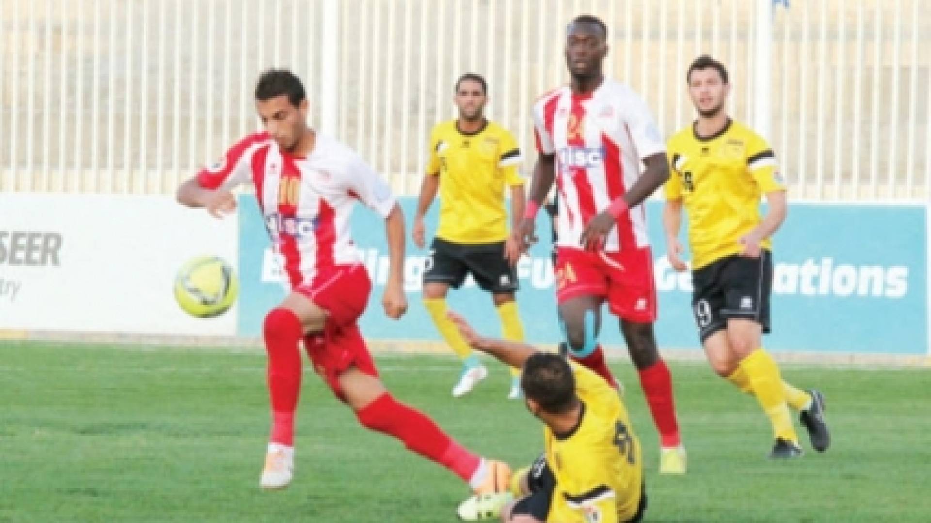 ثلاث لقاءات بإفتتاح الأسبوع التاسع من دوري المحترفين لكرة القدم