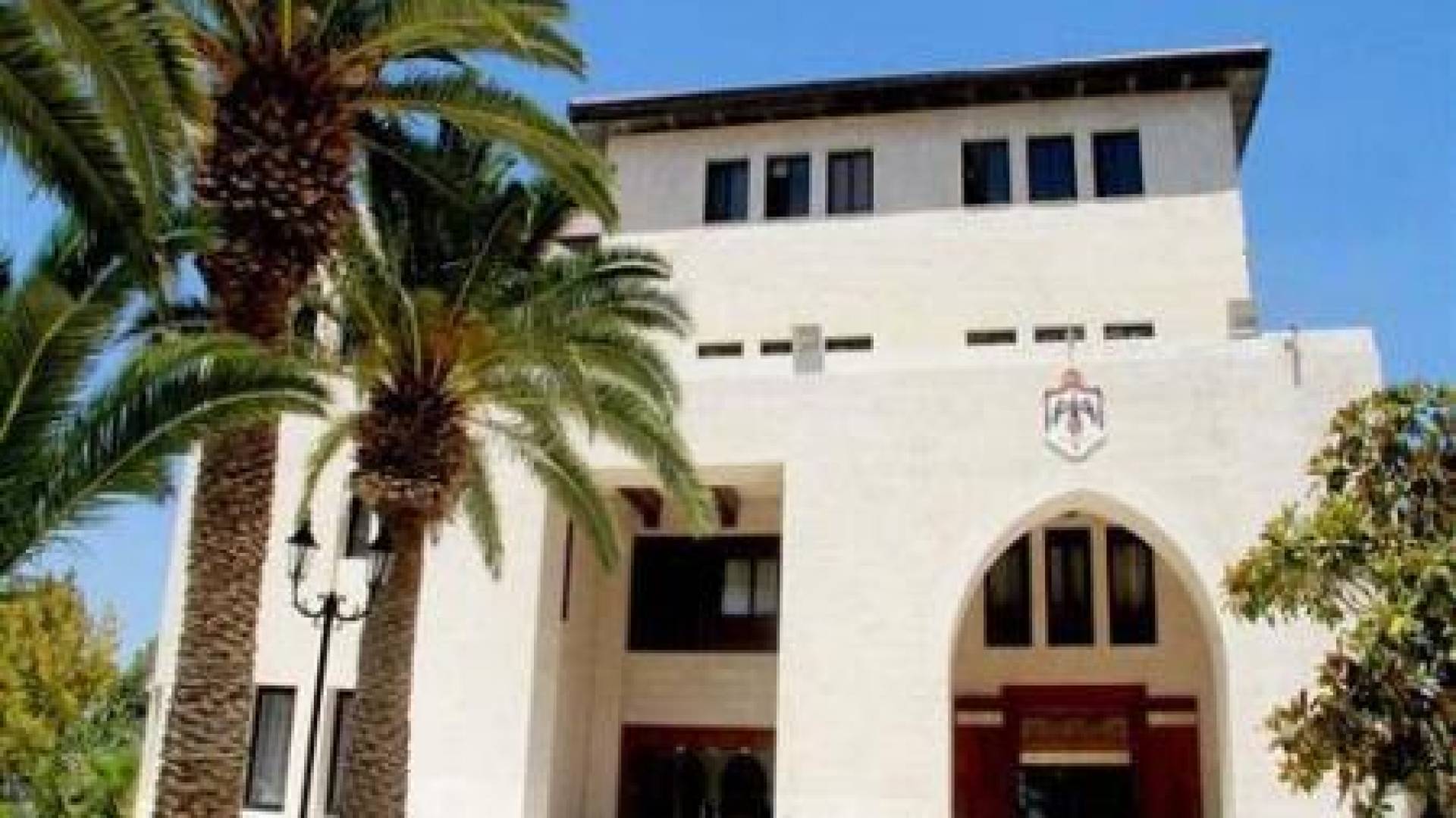 مجلس الوزراء يوافق على اتفاقية لتأهيل الطريق الصحراوي