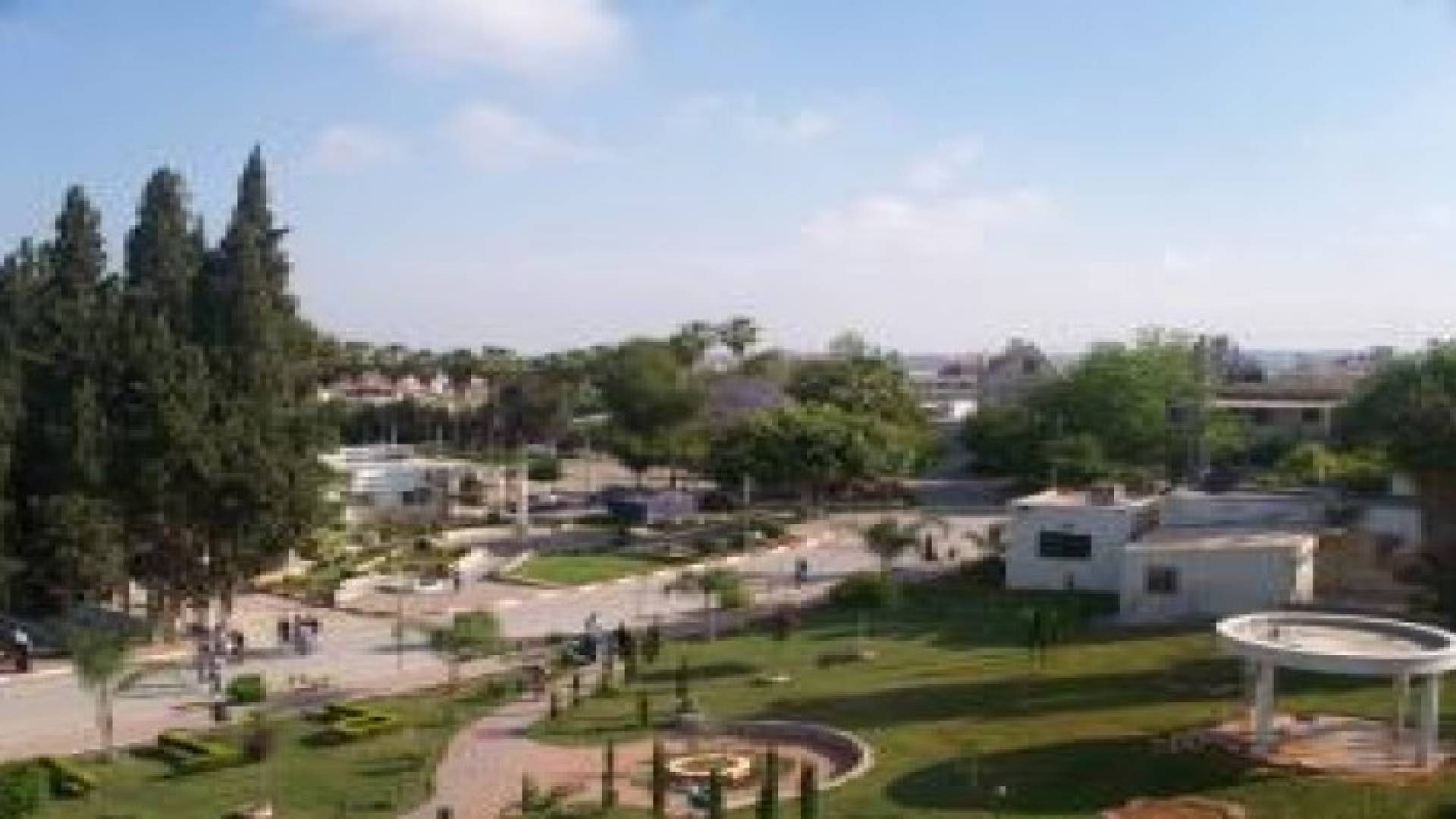 جامعة فلسطين التقنية تغلق أبوابها حتى أشعار آخر