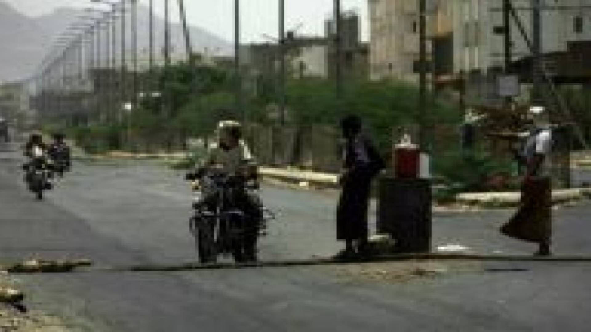 اليمن: مواجهات بين اللجان الشعبية والقاعدة بجعار