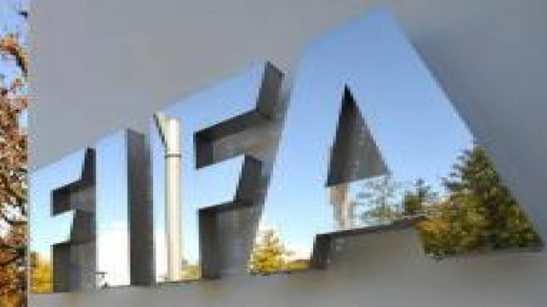 الفيفا.. 5 سنوات رهيبة شوهت صورته