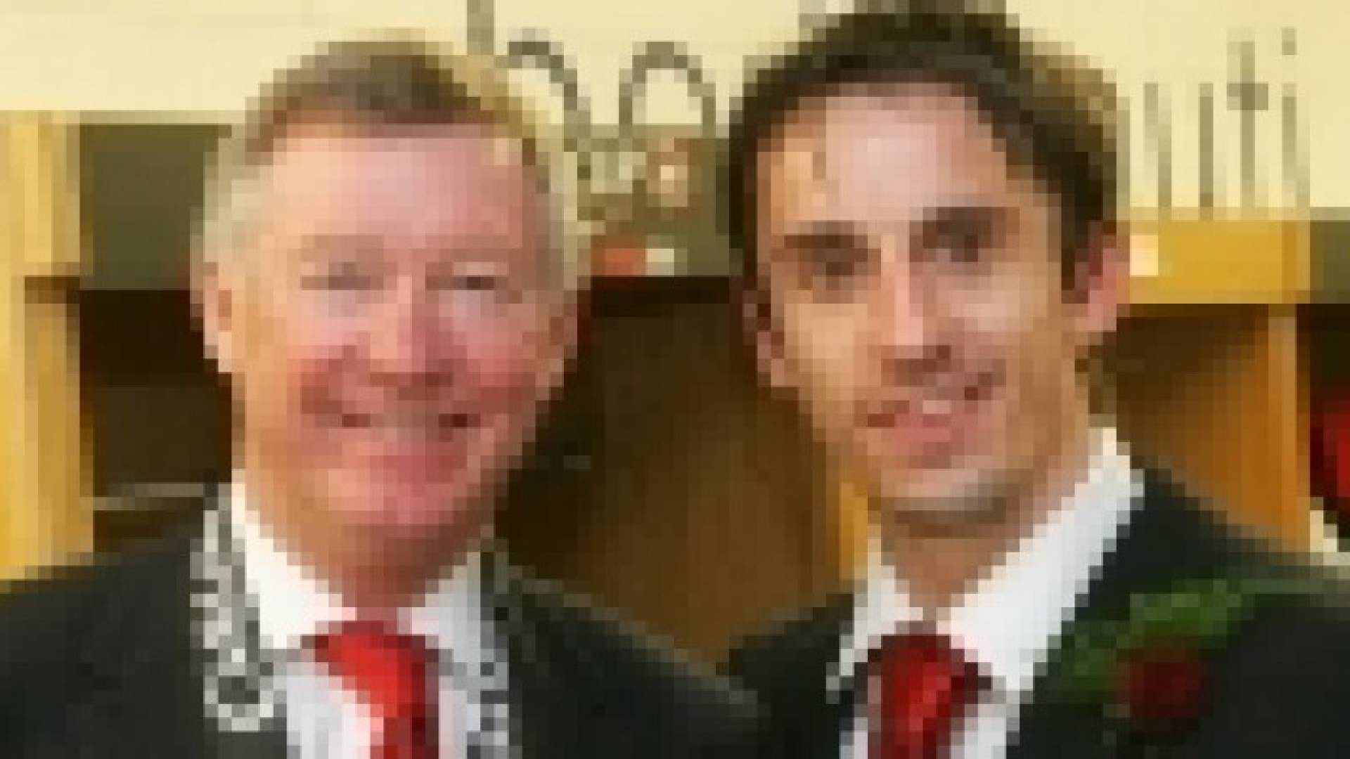 فيرجسون يشيد بغاري نيفيل مدرب فالنسيا