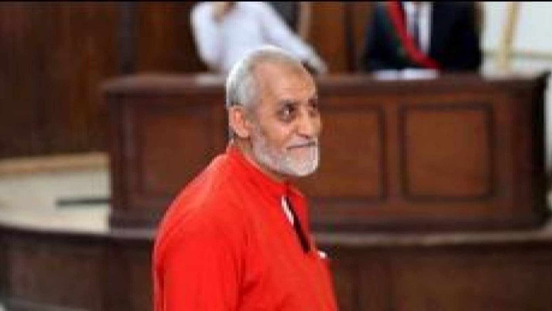 إلغاء أحكام بالإعدام والمؤبد بحق مرشد الإخوان وآخرين