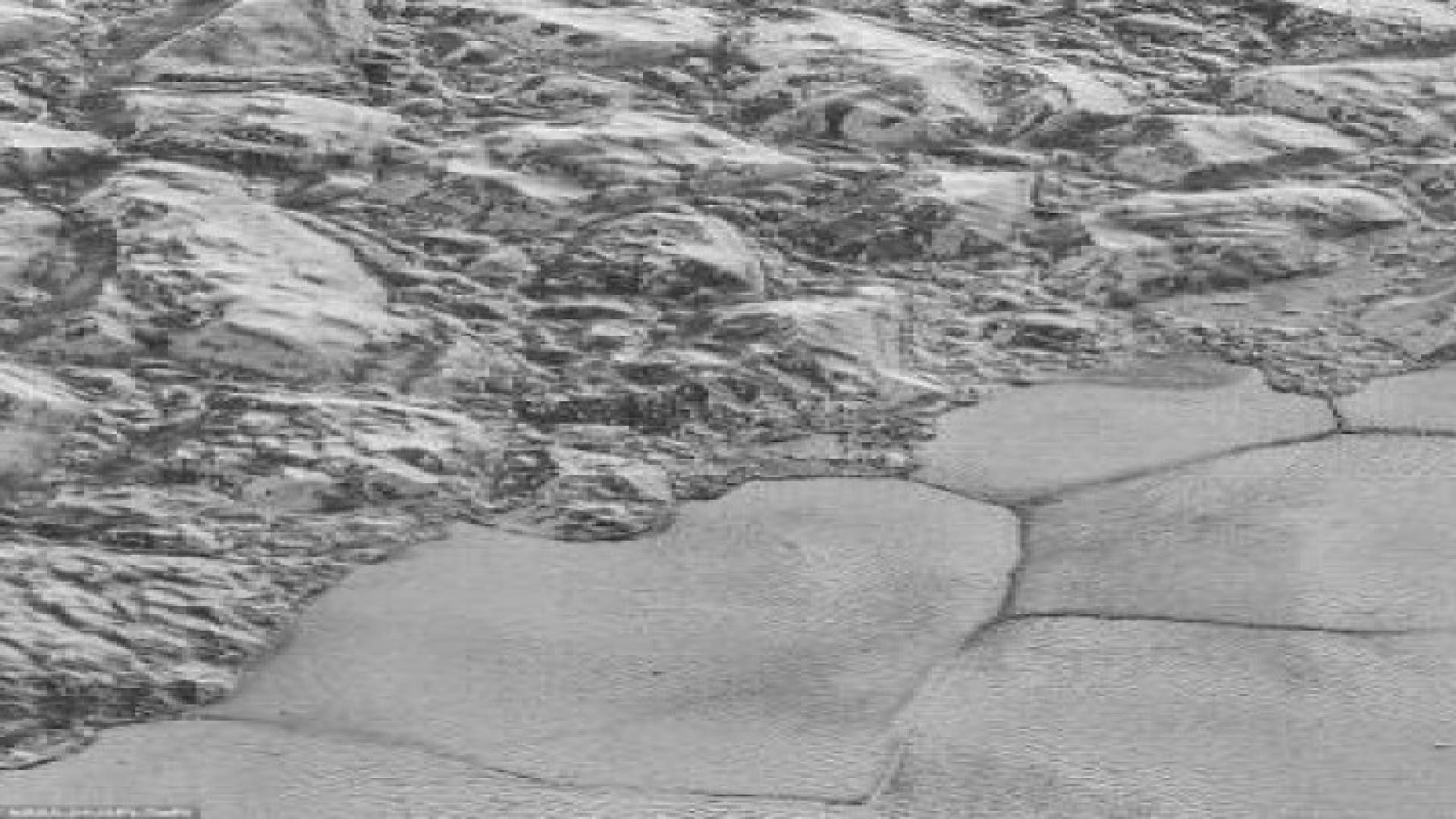 ناسا تنشر أوضح صور لسطح كوكب بلوتو