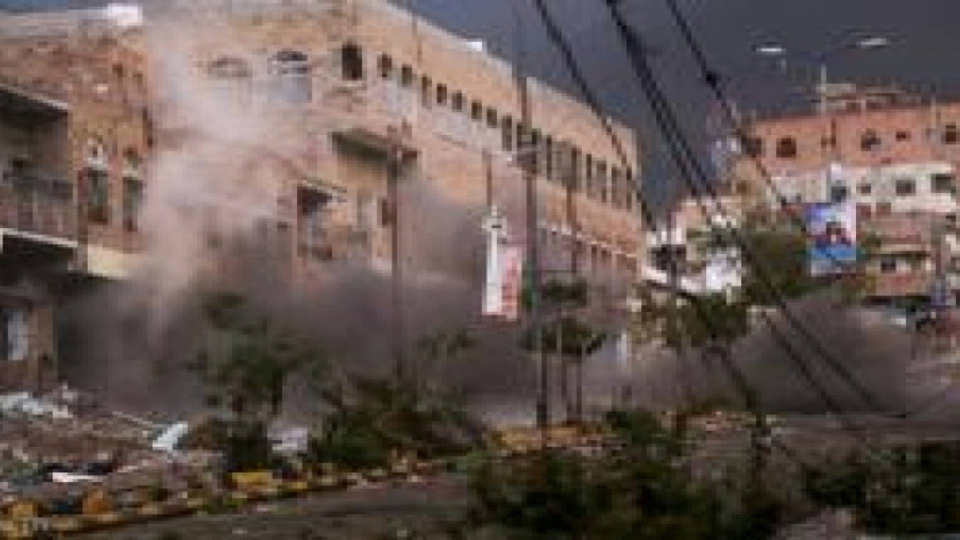 مقتل قيادي حوثي في تعز والتحالف يواصل غاراته