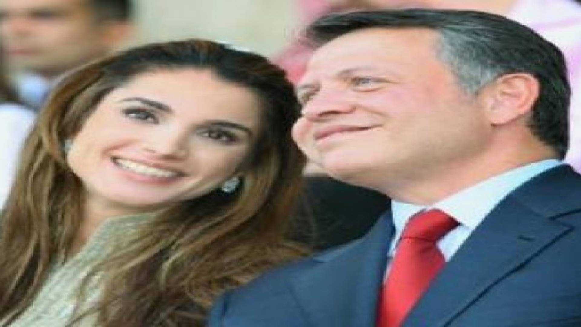 الملك والملكة يقيمان مأدبة عشاء تكريما للرئيس الألماني والسيدة الأولى