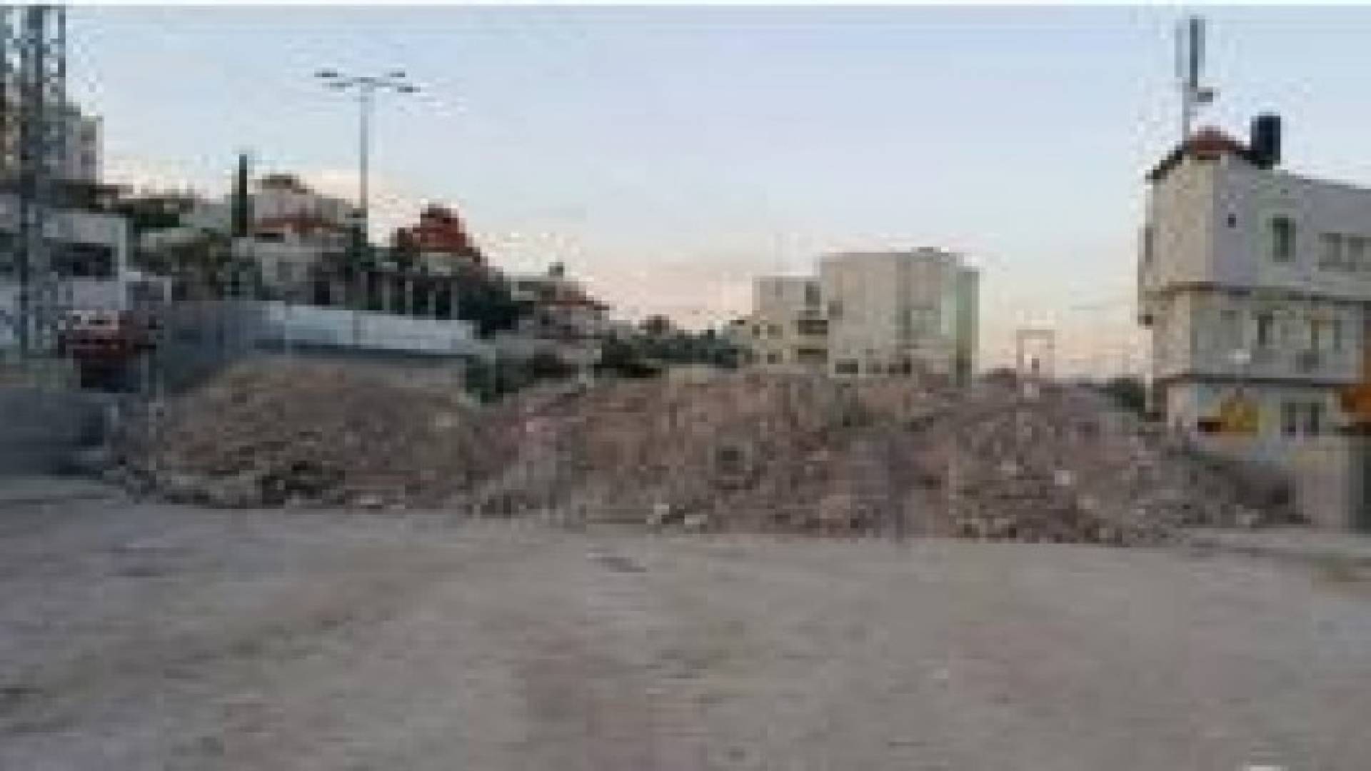 قوات الاحتلال تضرب حصارا على طولكرم