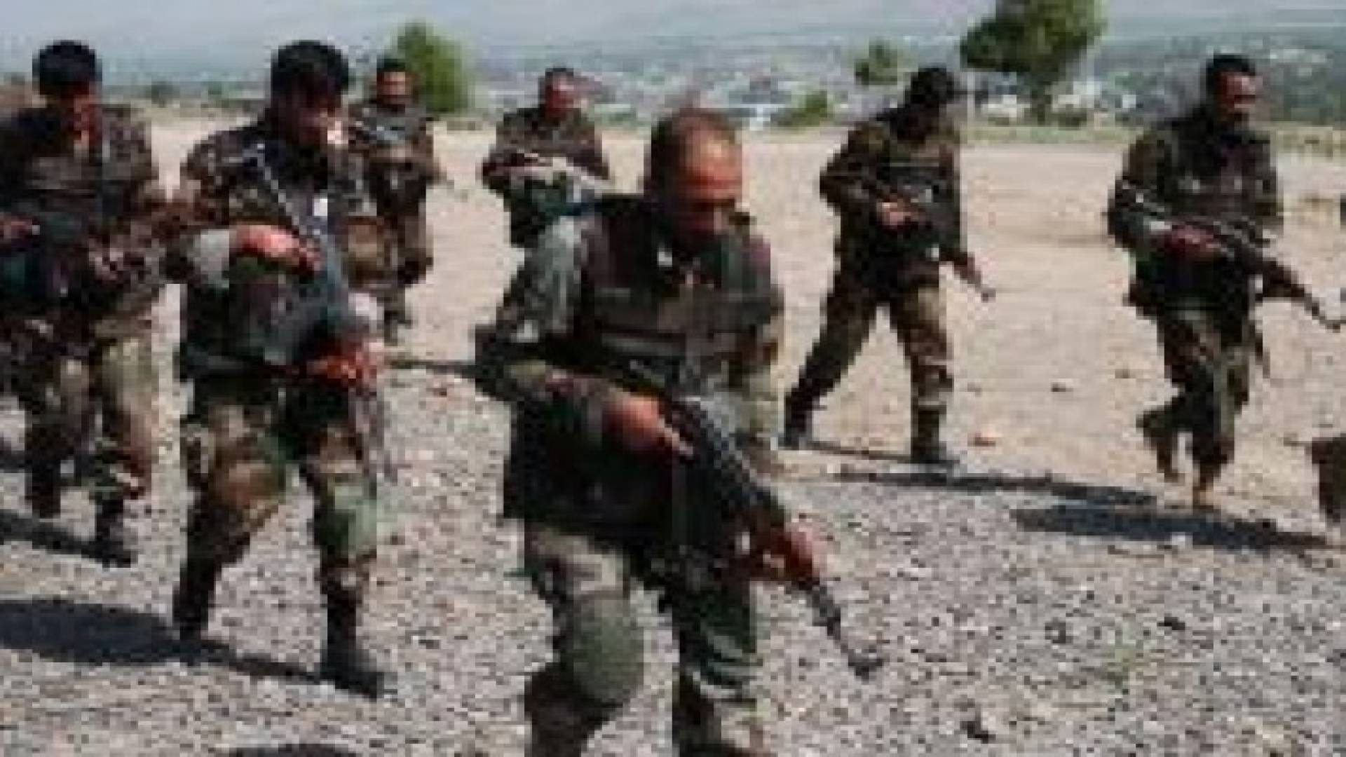 حصيلة حصار مطار قندهار تصل إلى 50 قتيلا