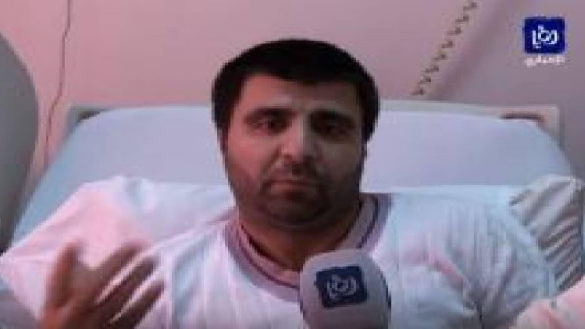 معلم: هكذا اعتدى علي طالب وولي أمره داخل مدرسة بعمان - فيديو