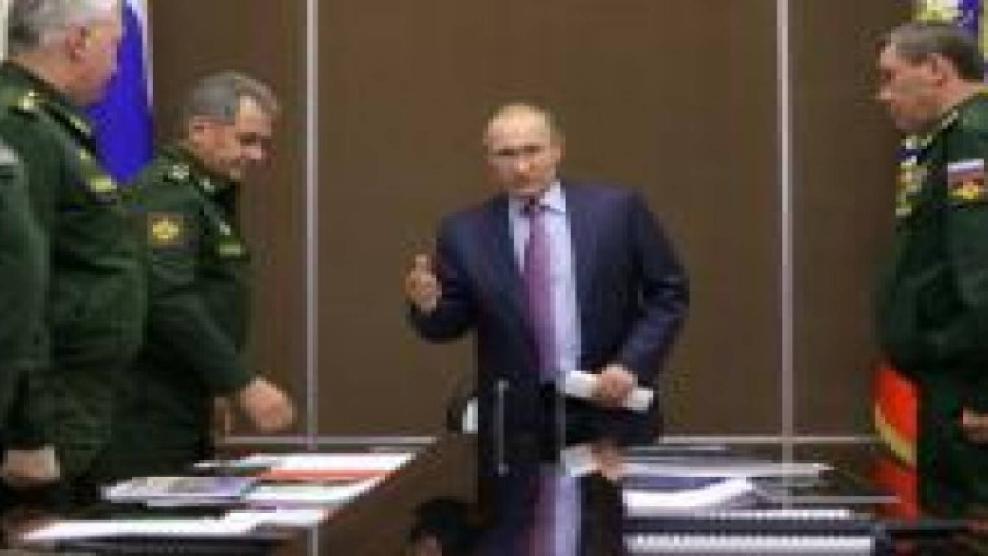 بوتين يحدد المهام الرئيسية لوزارة الدفاع لسنة 2016