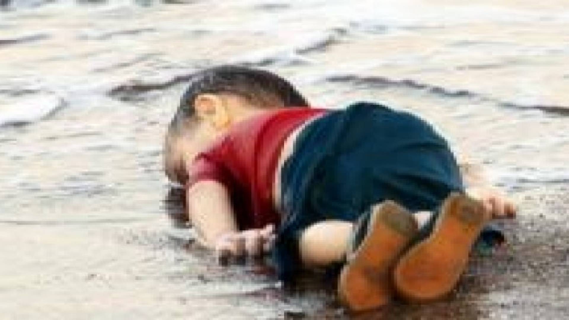 السجن 35 عاما للمتسببين بغرق الطفل "إيلان"