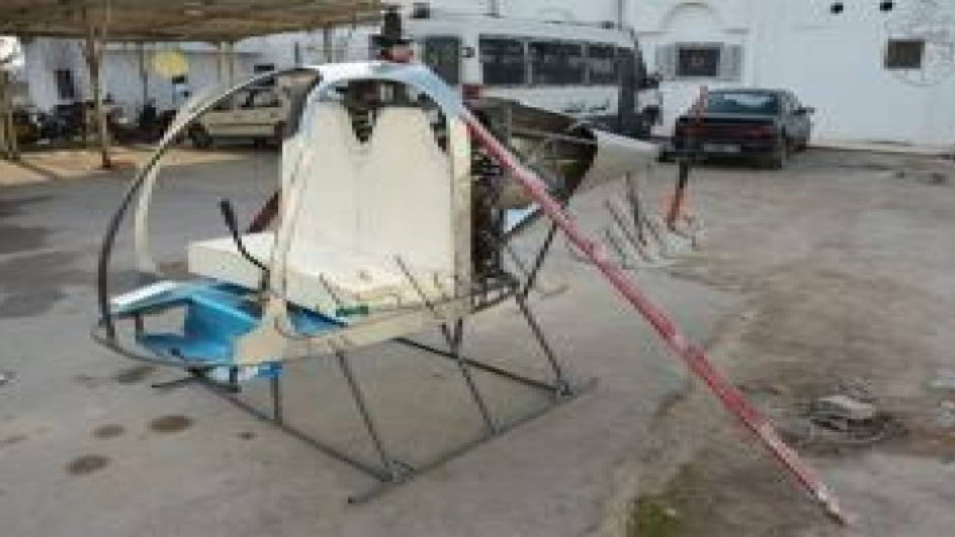 بالصور : اعتقال تونسي صنع "هليكوبتر" في ورشة إصلاح سيارات