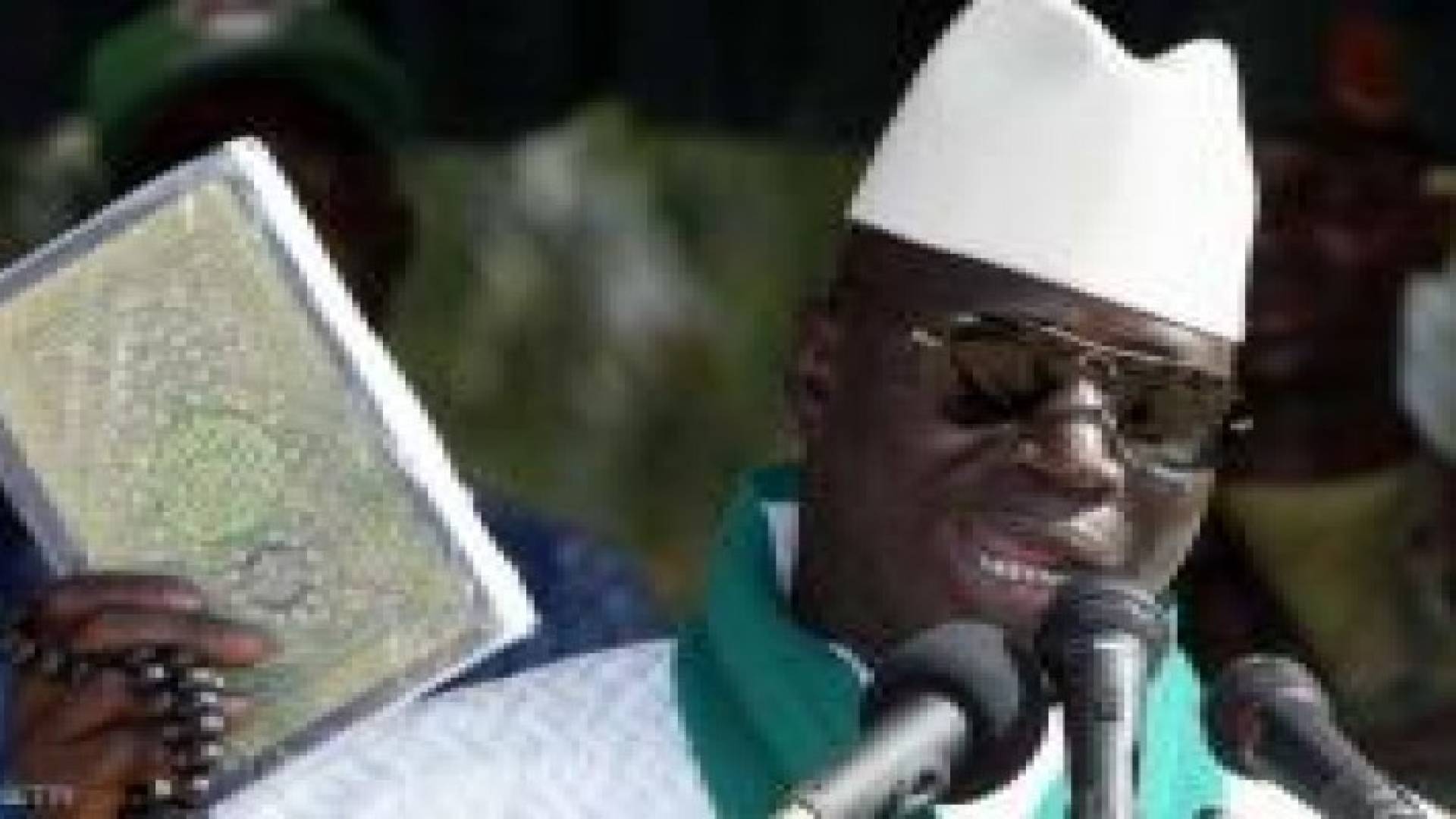 رئيس غامبيا يعلن بلاده "دولة اسلامية"