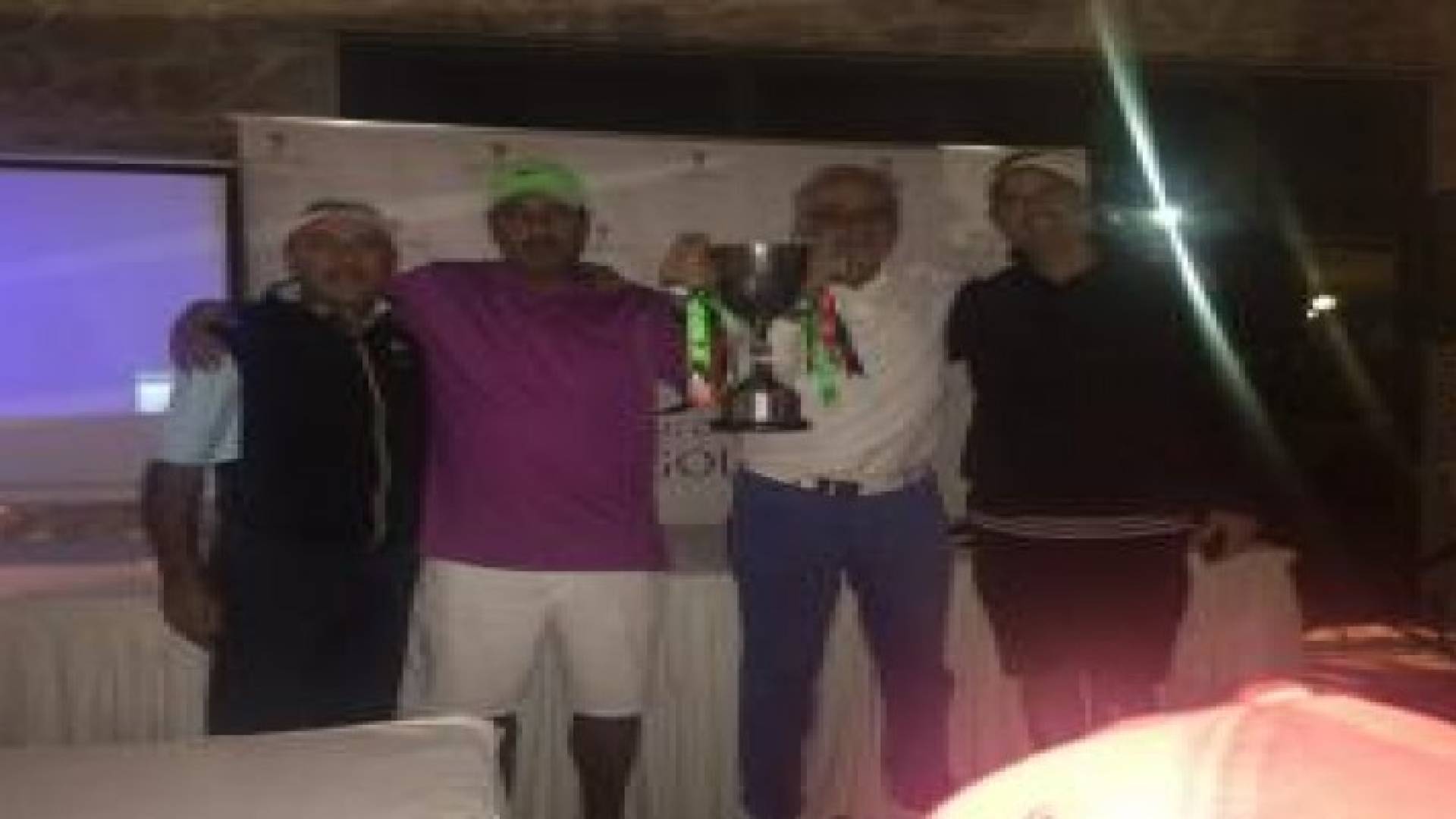 الأردن يفوز بكأس العيد الوطني لدولة الأمارات العربية في بطولة الجولف